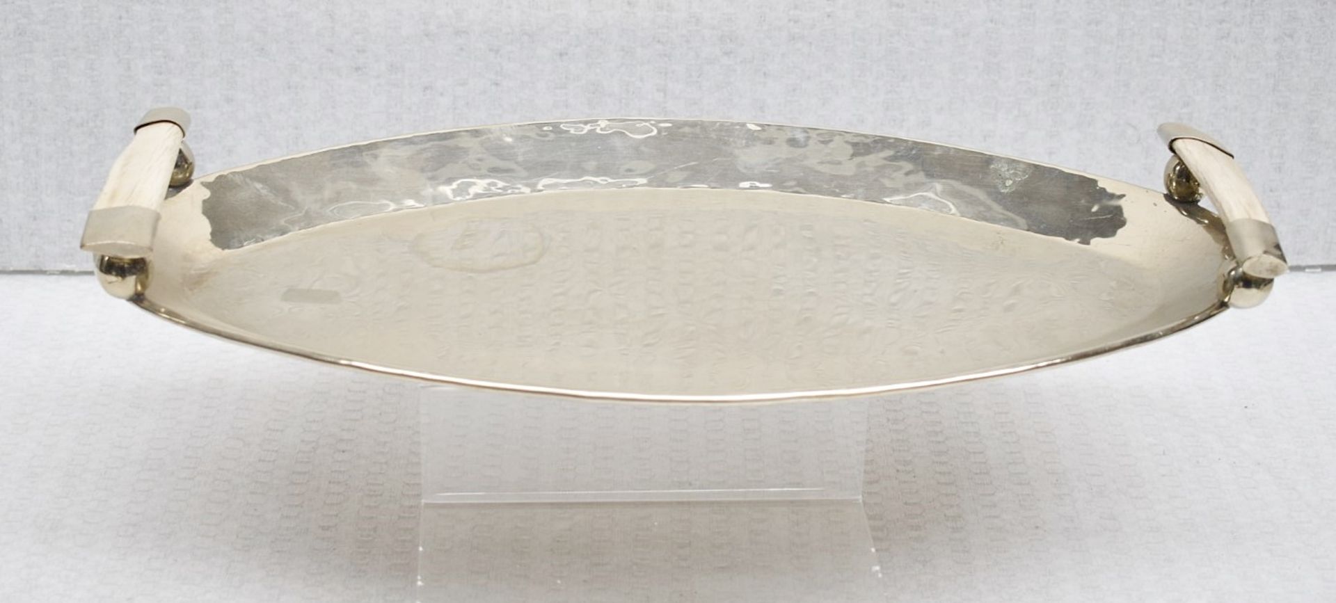 1 x Vintage Bone Handled Serving Tray - Ref: CNT771/WH2/C24 - CL845 - NO VAT ON THE HAMMER - - Image 2 of 3
