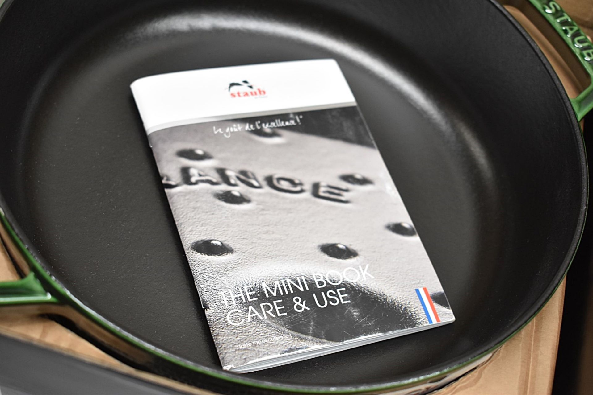 1 x STAUB Enamelled Cast Iron Multiprocessing Saute Pan - Original Price £239.00 - Boxed Stock - Image 8 of 9