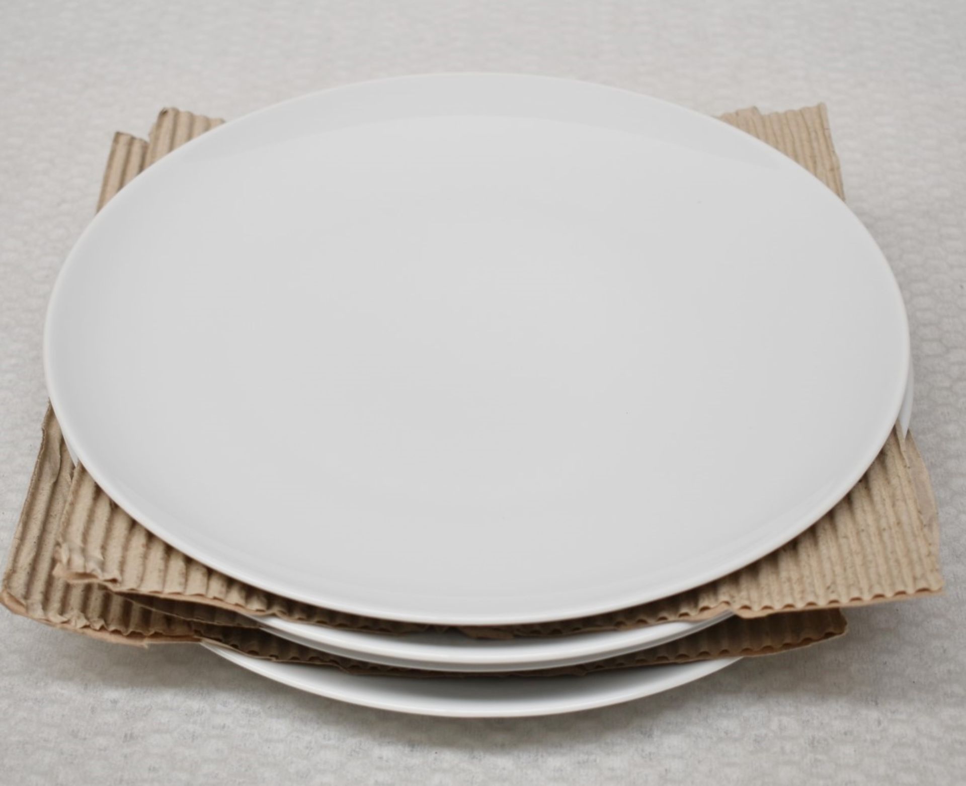 1 x LSA INTERNATIONAL 'Dine' Porcelain 15-Piece Tableware Assortment (No Bowls) - RRP £100.00 - Image 5 of 14