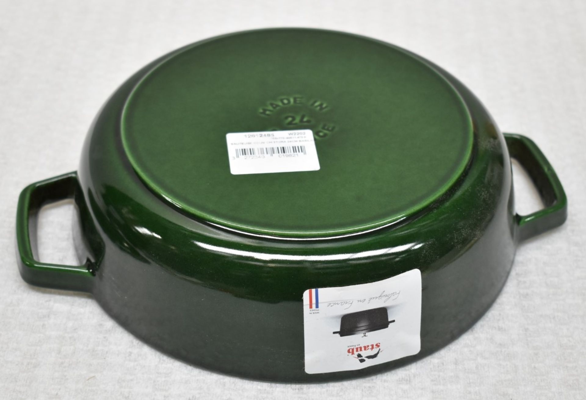 1 x STAUB Enamelled Cast Iron Multiprocessing Saute Pan - Original Price £239.00 - Boxed Stock - Image 6 of 9