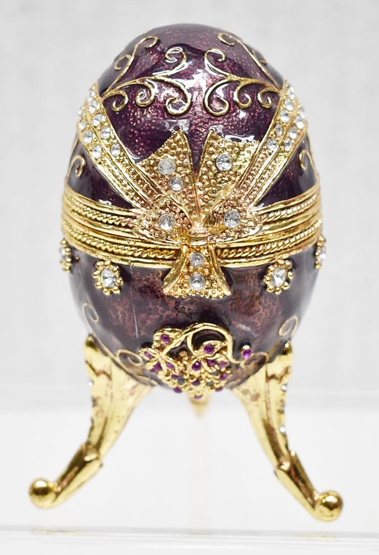 1 x Decorative Faberge-Style Clockwork Musical Enameled Egg, In Purple - Ref: CNT733/WH2/C23 - CL845