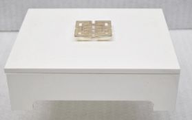 1 x Designer-style Jewellery Box In Cream With Statement Handle - Ref: CNT761/WH2/C23 - CL845 - NO