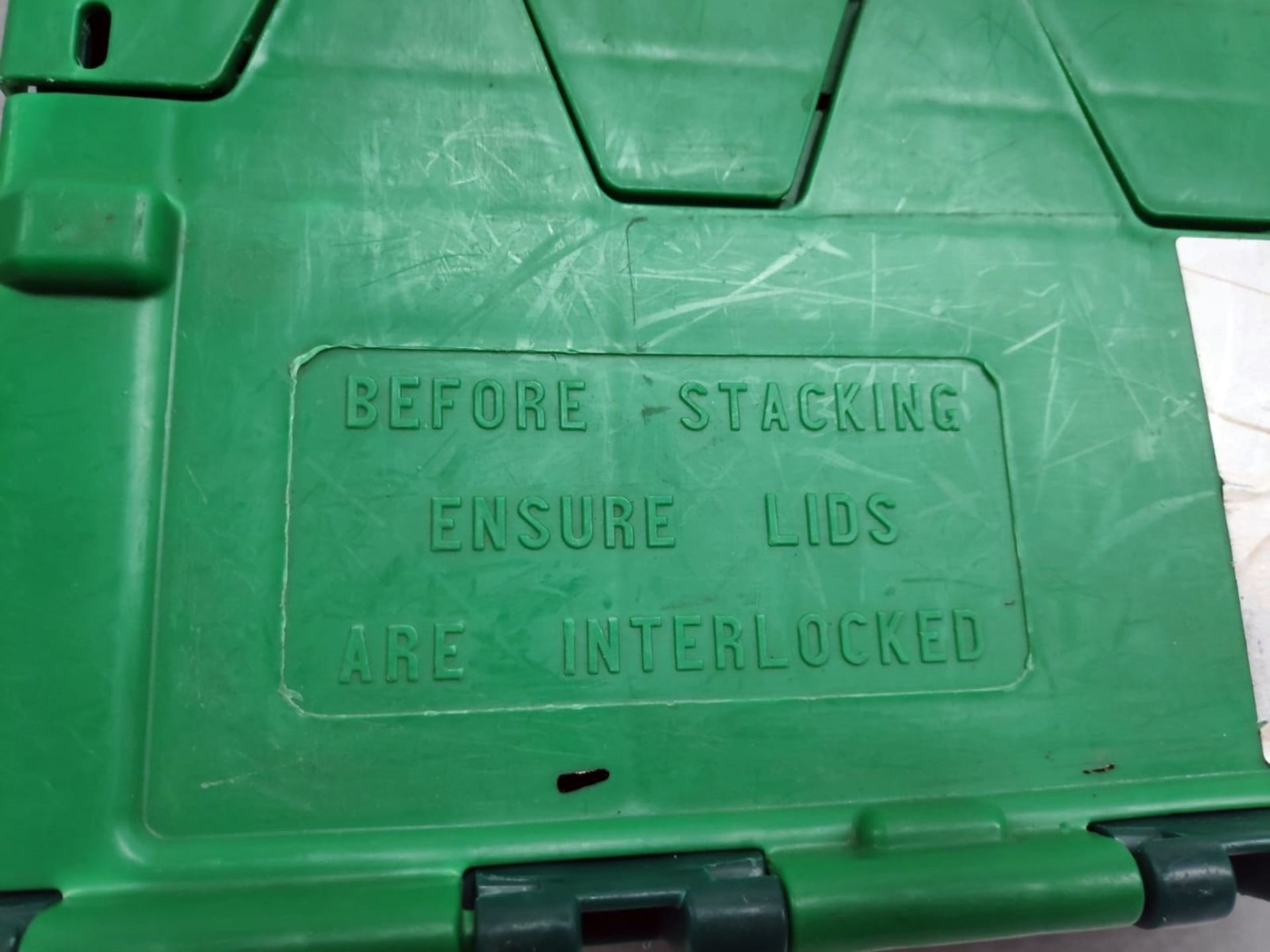 20 x Robust Compact Green Plastic Stackable Secure Storage Boxes With Attached Hinged Lids - Image 4 of 6