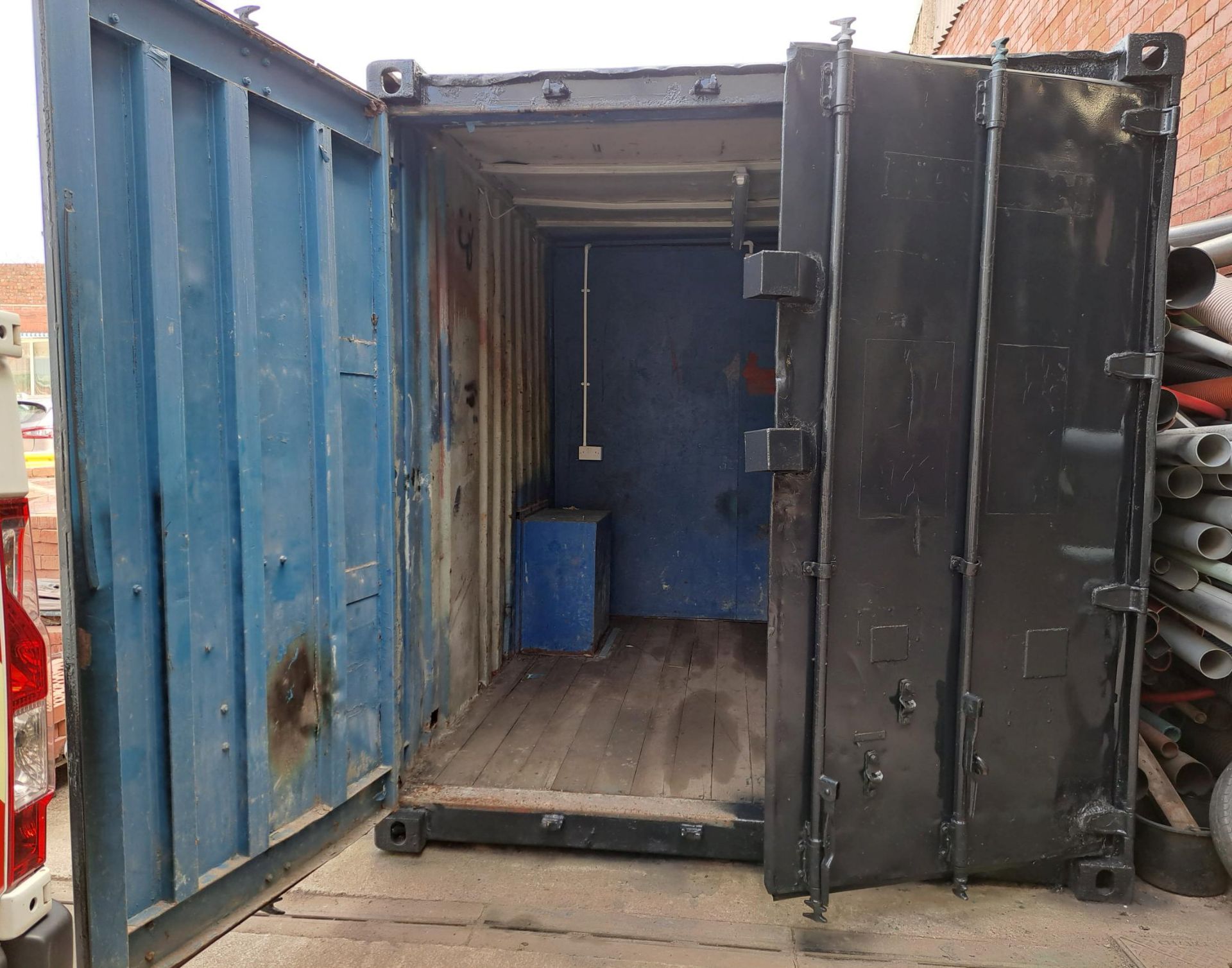 20'0" X 10'0" Lockable Steel Container - Ref: 76 - CL464 - Location: Liverpool L19 - Image 2 of 8