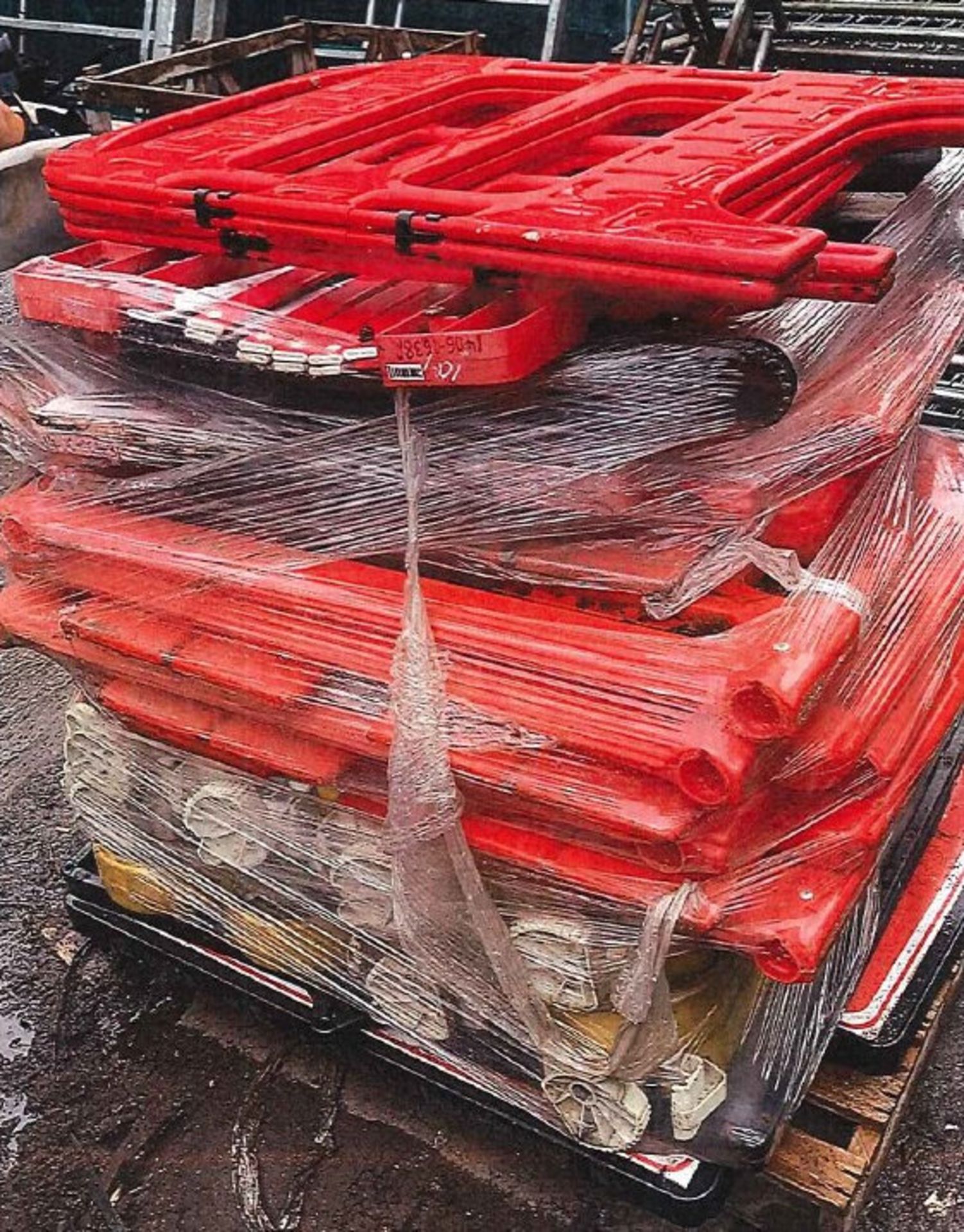 Red Plastic Pedestrian Barriers With Feet - Ref: 53 - CL464 - Location: Liverpool L19