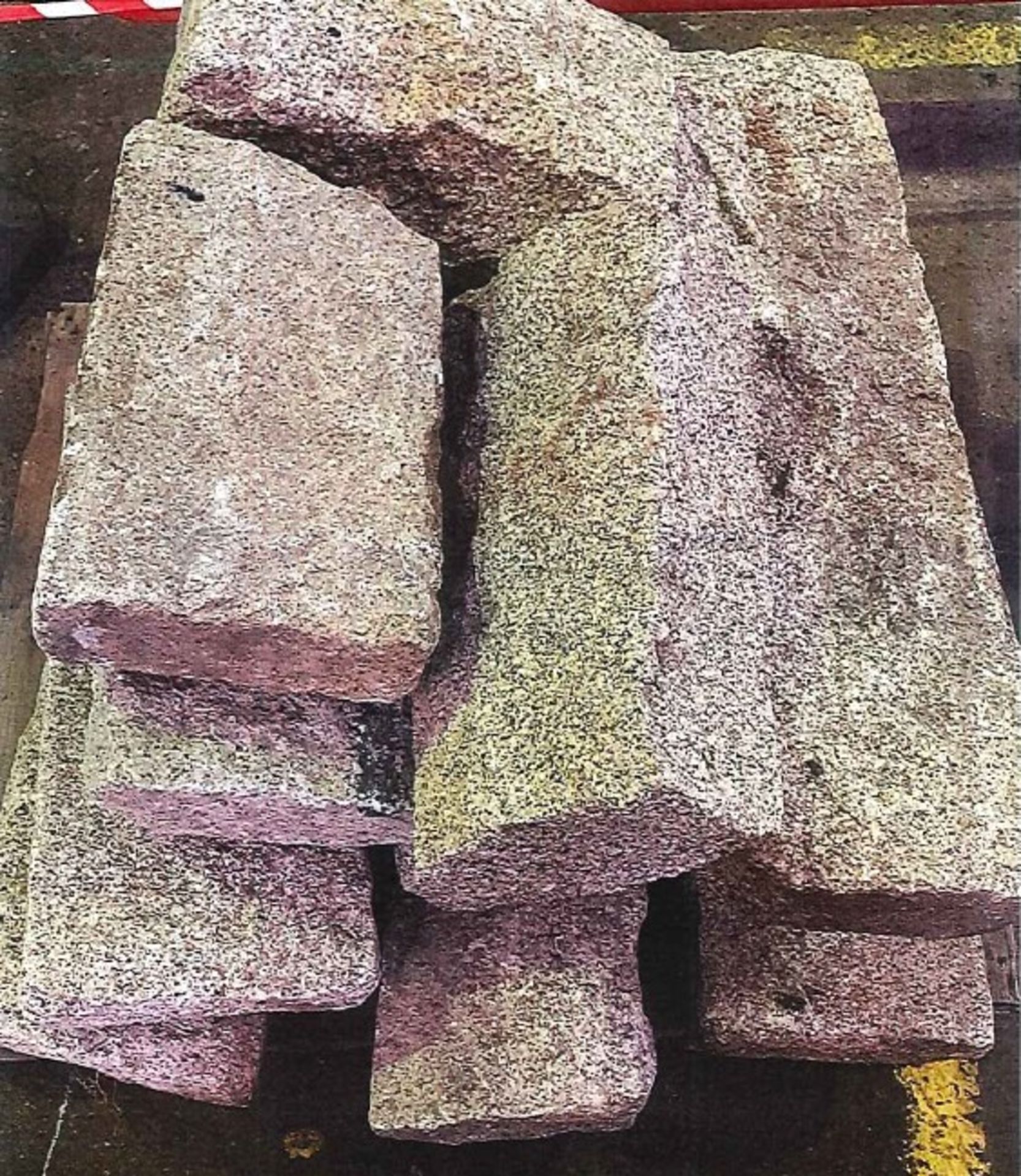 Assortment Of Various Sizes Of Granite & Sandstone Paving Slabs - Ref: 38 - CL464 - Location: - Image 4 of 4