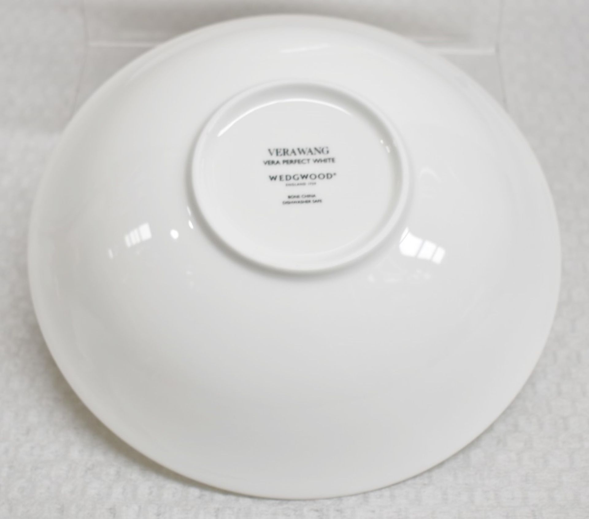 2 x WEDGWOOD / VERA WANG 'Perfect White' Fine Bone China Nesting Bowls - Unused Boxed Stock - Ref: - Image 5 of 7