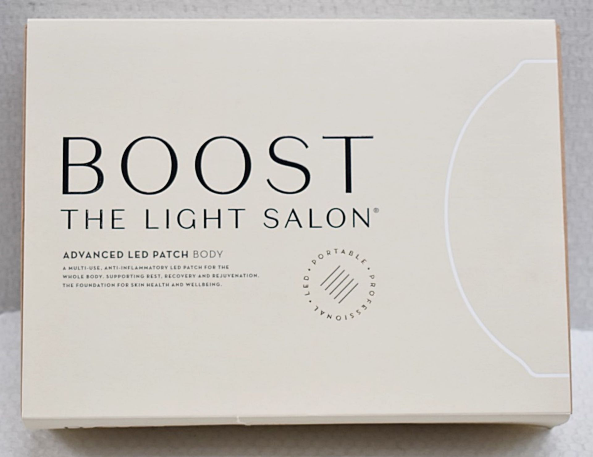 1 x THE LIGHT SALON 'Boost' Anti-inflammatory LED Body Patch - Original Price £375.00 - Unused Boxed - Image 3 of 9