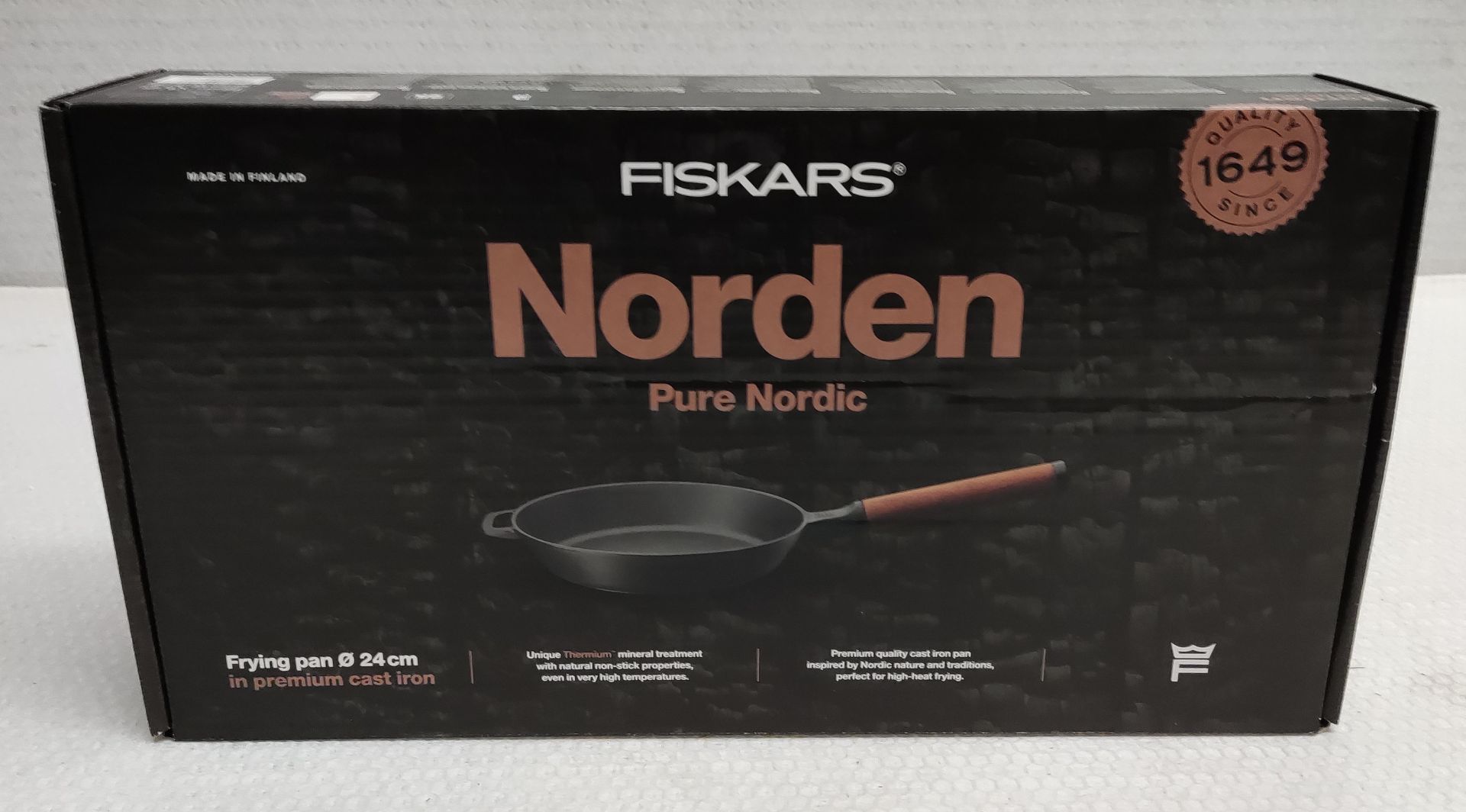 1 x FISKARS Norden Premium Cast Iron Frying Pan 24cm - Original RRP £122.00 - Image 9 of 12