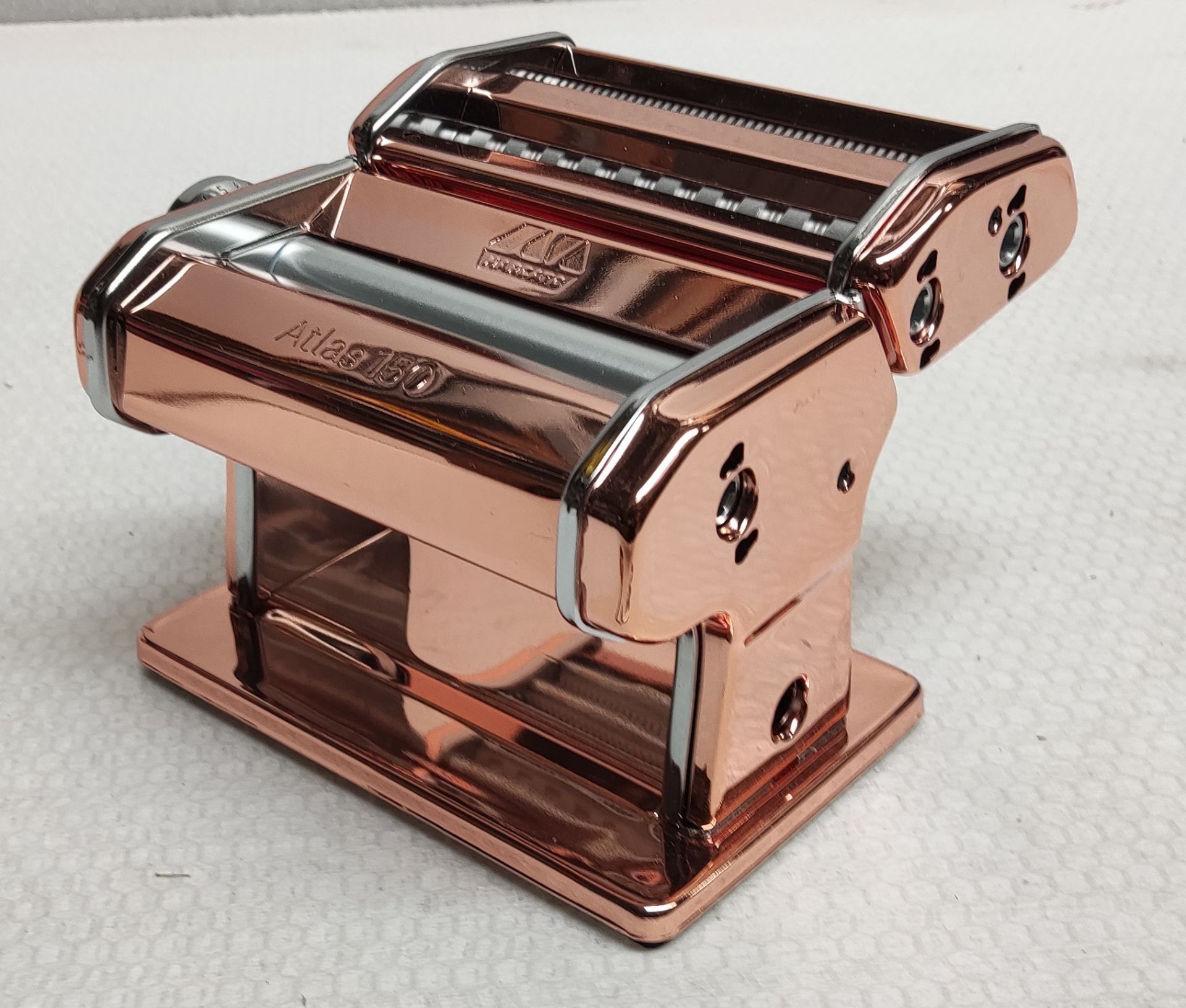 1 x MARCATO Marcato Atlas 150 Pasta Machine, Copper Steel - Original RRP £141.00 - Image 2 of 13