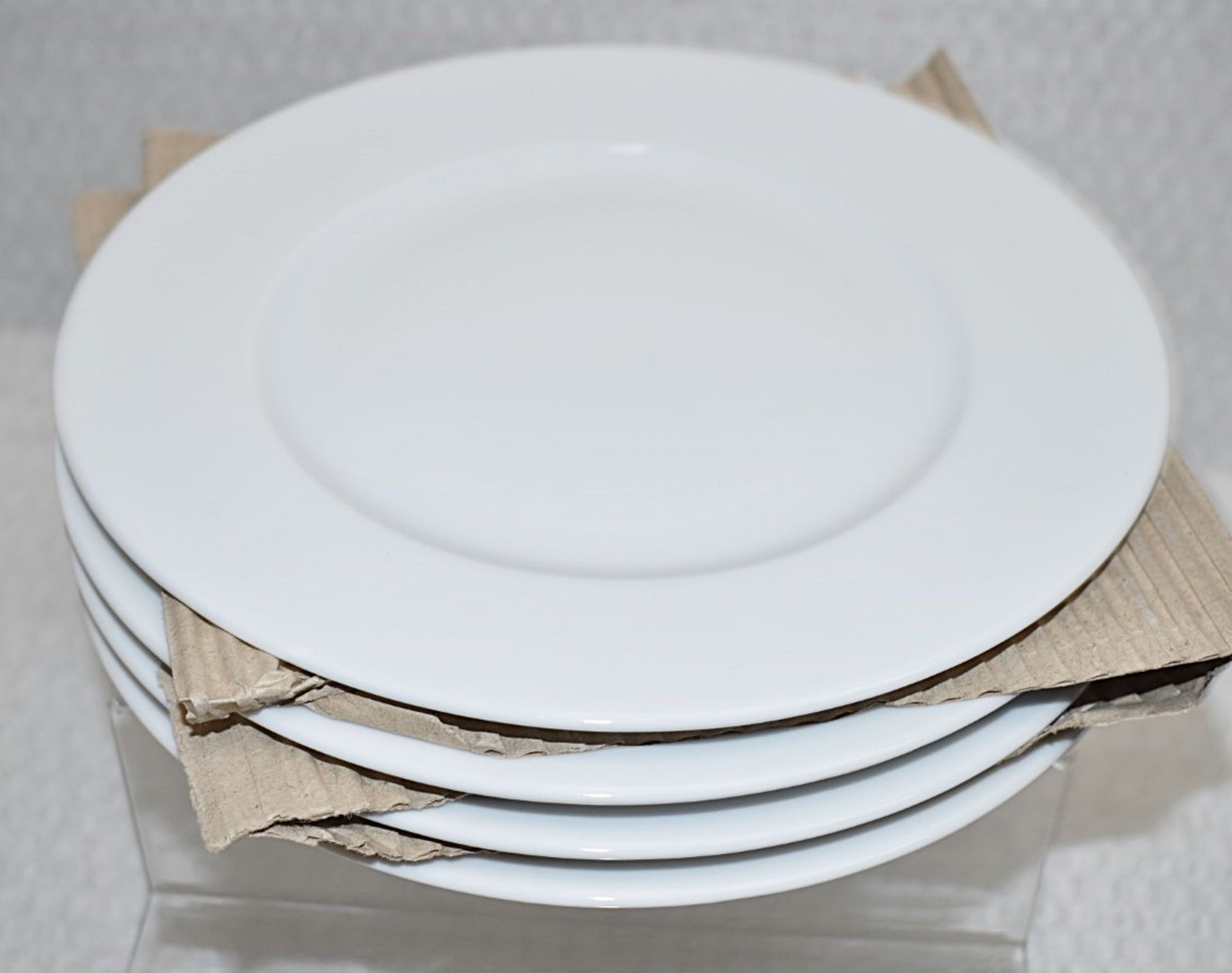 1 x LSA INTERNATIONAL 'Dine' Porcelain 10-Piece Tableware Set - Original Price £100.00 - Unused - Image 9 of 9