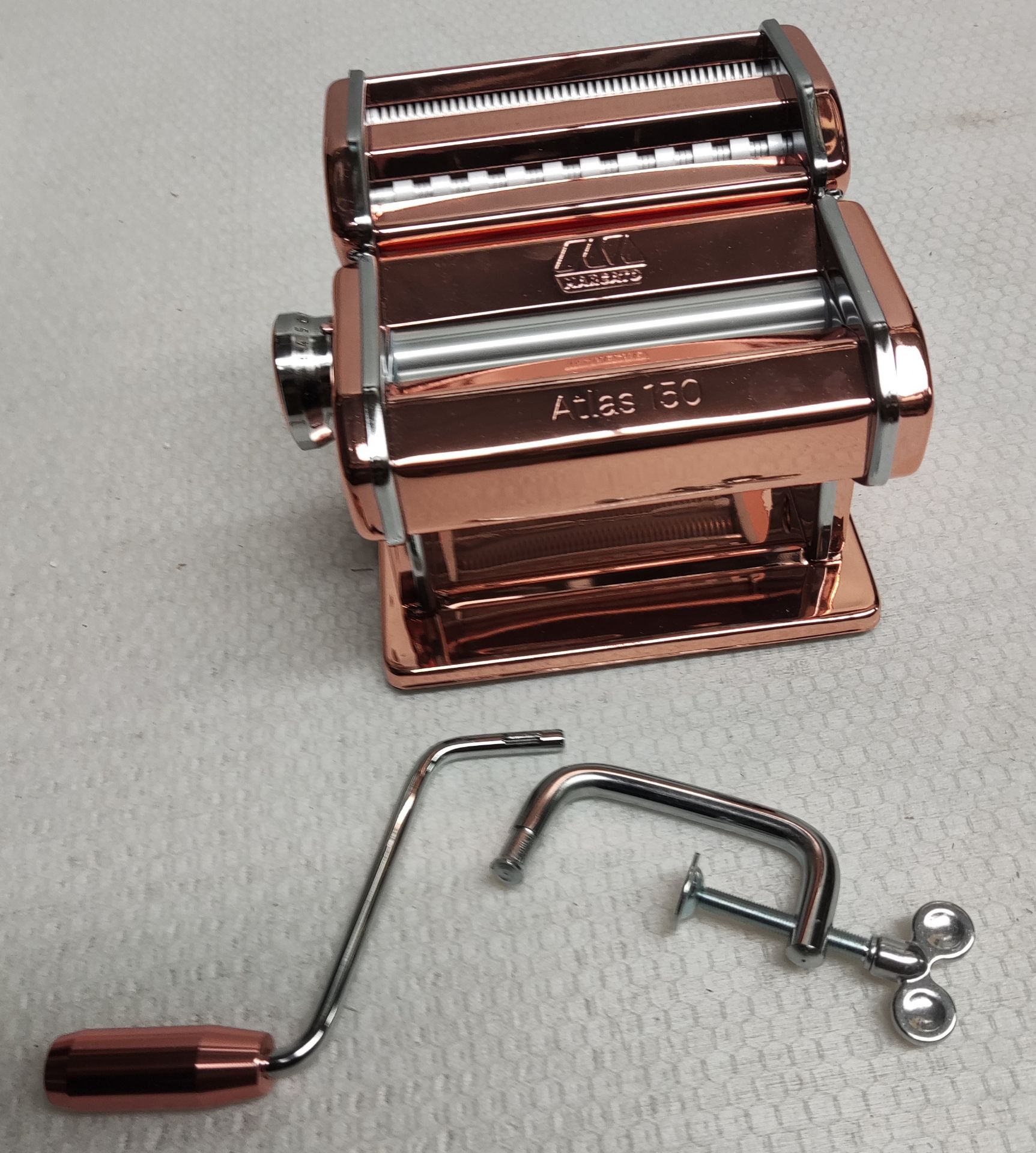 1 x MARCATO Marcato Atlas 150 Pasta Machine, Copper Steel - Original RRP £141.00 - Image 5 of 13