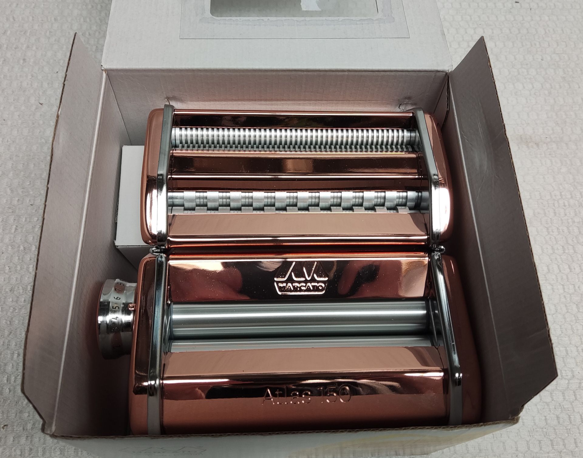 1 x MARCATO Marcato Atlas 150 Pasta Machine, Copper Steel - Original RRP £141.00 - Image 3 of 13