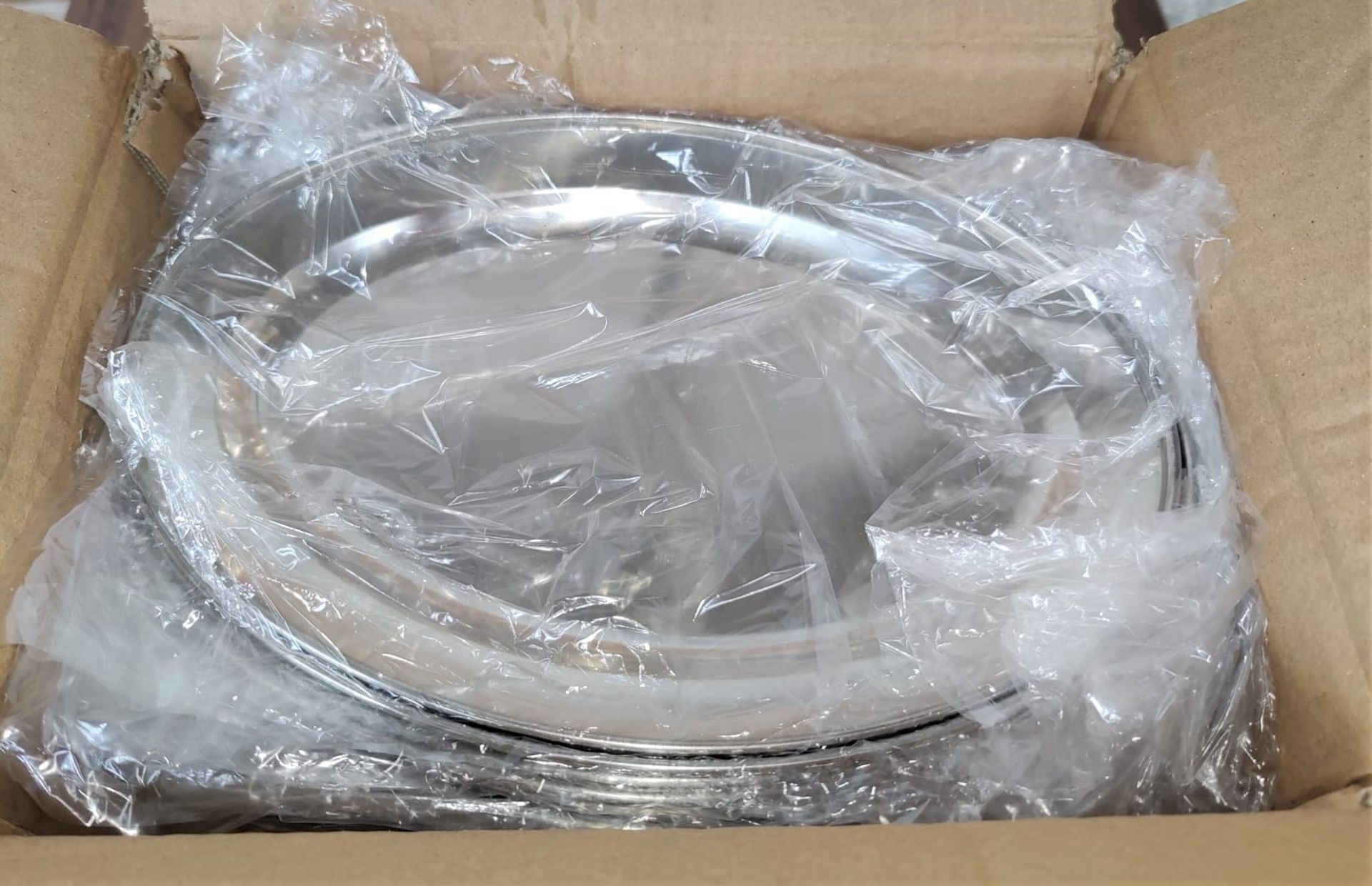 18 x Stainless Steel Small Oval Service Trays - Size: 255mm x 180mm - Brand New Boxed Stock RRP £90 - Image 6 of 7