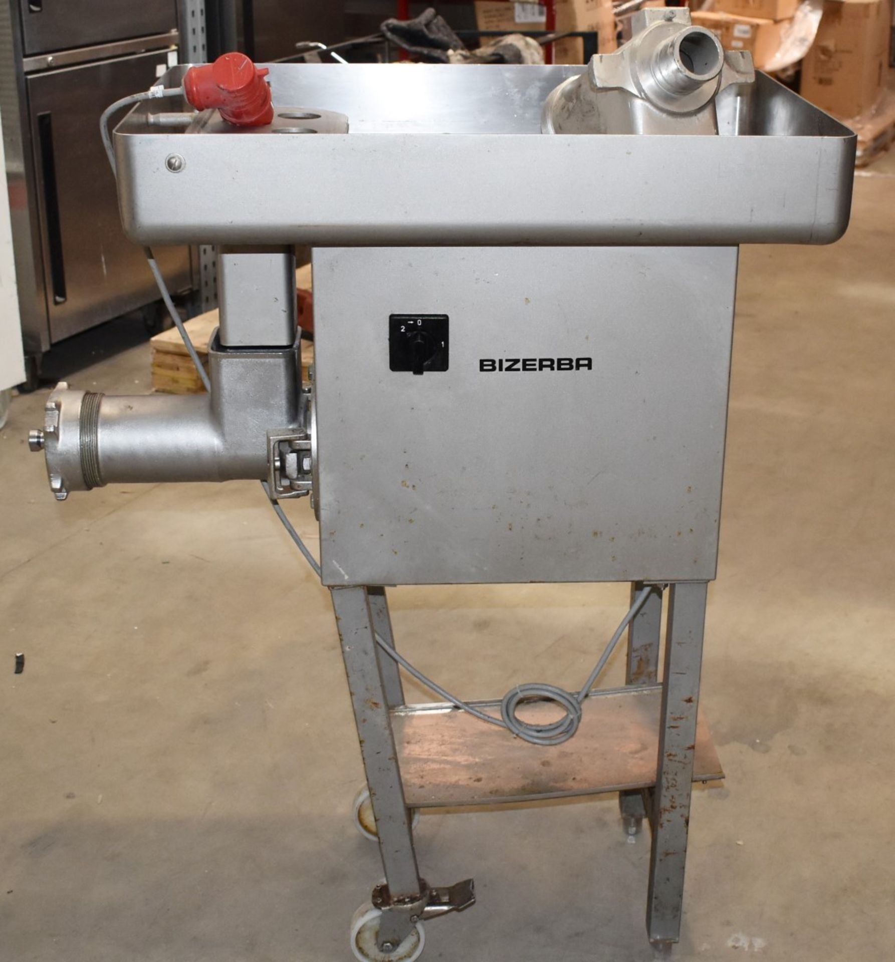 1 x Bizerba Meat Mincer - With Stand and Various Accessories - Model FW-N32S/2 - 3 Phase - Image 13 of 14