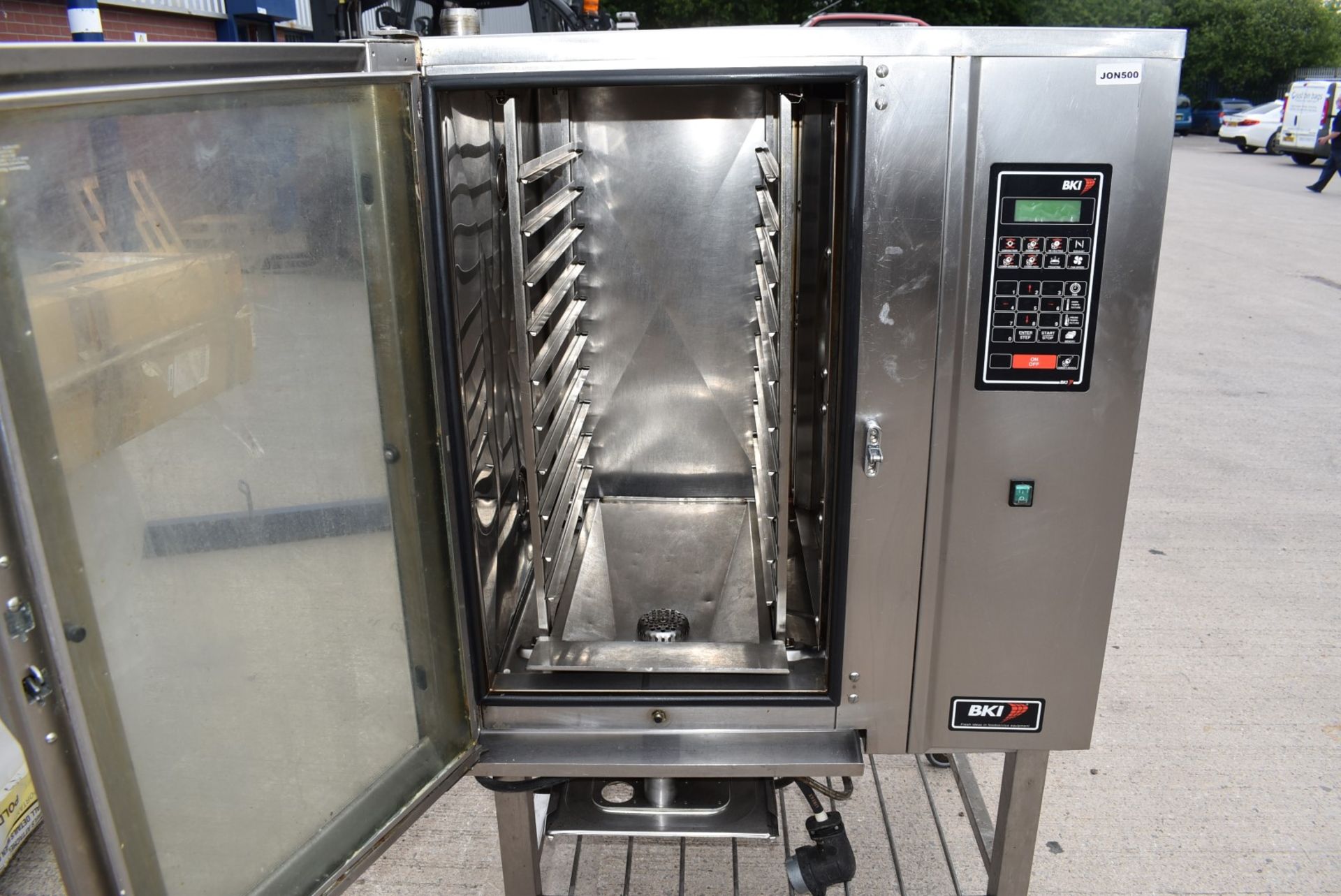 1 x BKI 10 Grid Combi Oven - 3 Phase Power - Ref: JON500 - CL232 - Location: Altrincham WA14 - Image 3 of 9