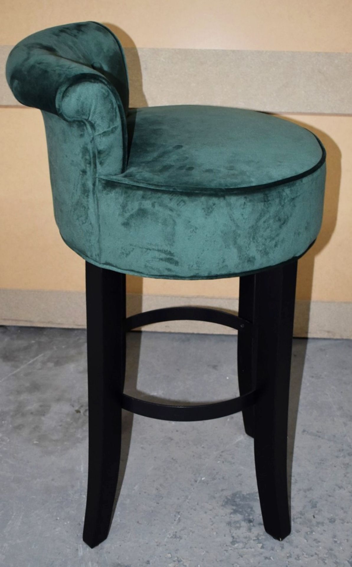 1 x EICHHOLTZ 'Sophia Loren' Bar Stool With Roche Dark Green Velvet Upholstery - RRP £835.00 - Image 5 of 10