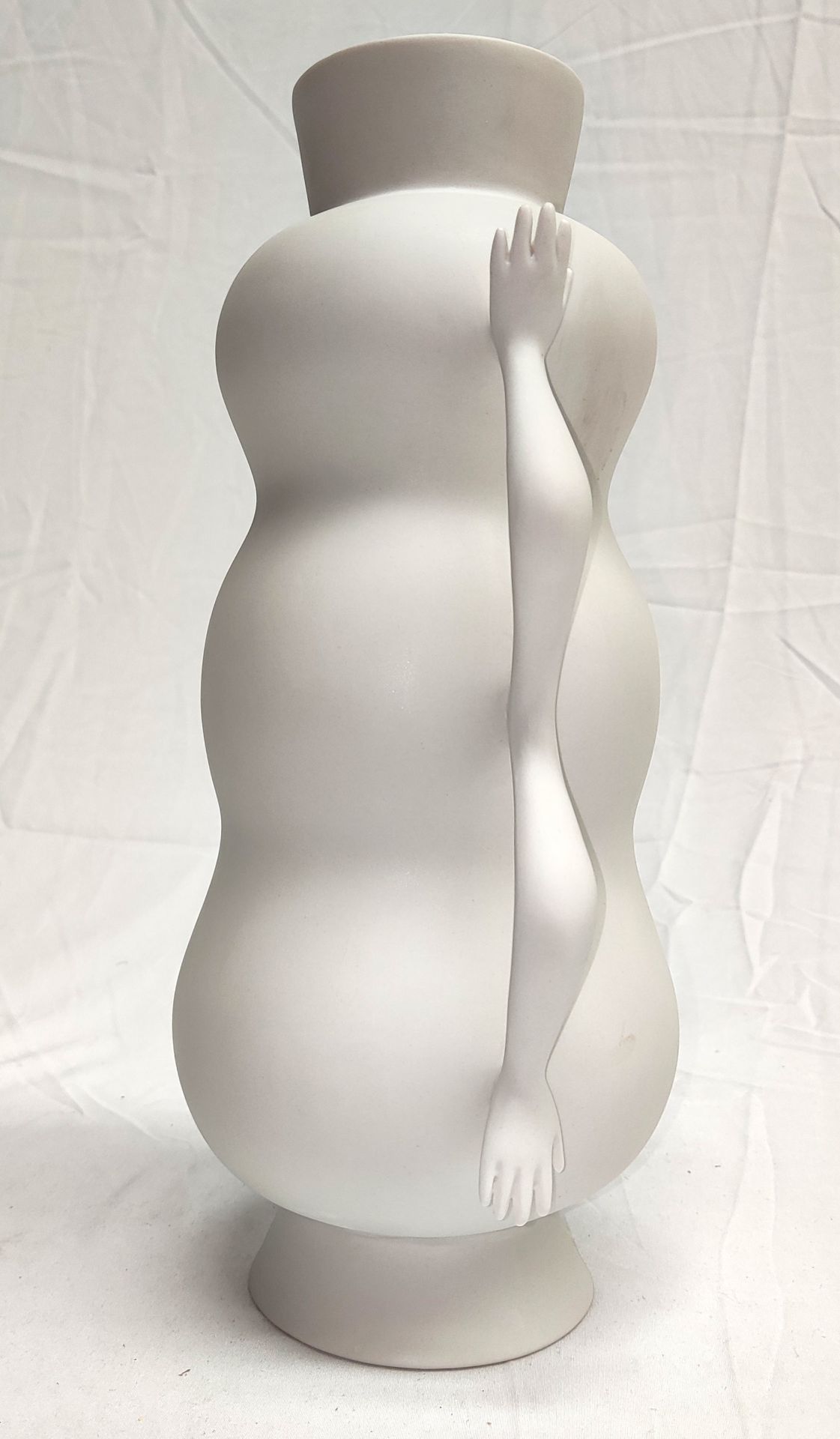 1 x JONATHAN ADLER Eve Triple Вulв Vase In White - Boxed - Original RRP £210 - Ref: 6790527/HJL385/ - Image 6 of 14