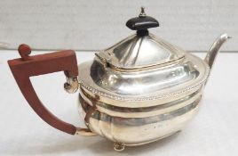 1 x ELKINGTON & CO Sterling Silver Teapot In 'George I' Style Hinged Top & Pear Wood Handle