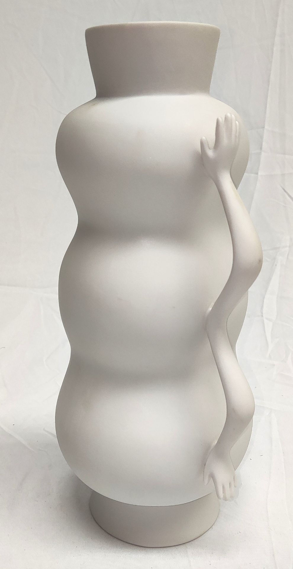 1 x JONATHAN ADLER Eve Triple Вulв Vase In White - Boxed - Original RRP £210 - Ref: 6790527/HJL385/ - Image 4 of 14