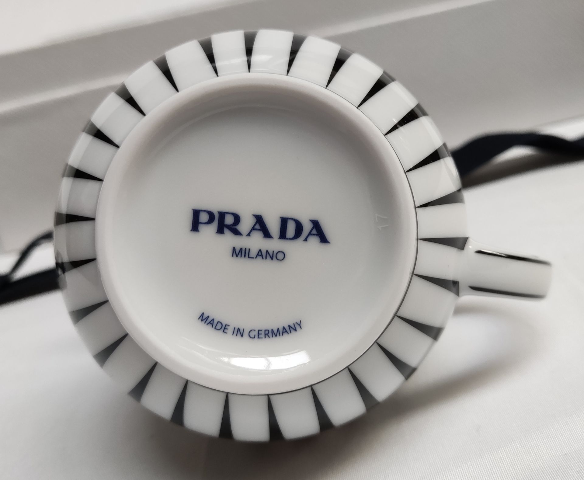 1 x PRADA Porcelain Creamer Jug In Black And White - RRP £360.00 - Image 6 of 20