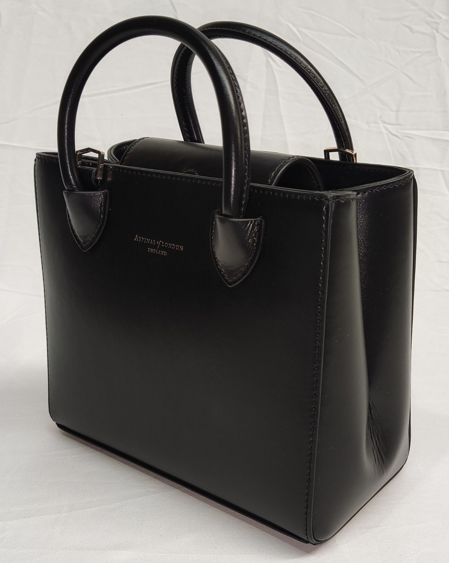 1 x ASPINAL OF LONDON Mini Madison Tote In Smooth Black - Boxed - Original RRP £495 - Ref: 7242894/ - Image 4 of 20