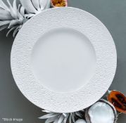 9 x BERNARDAUD 'Ecume' 26cm Porcelain Dinner Plates, Made in France - Total RRP £549.00