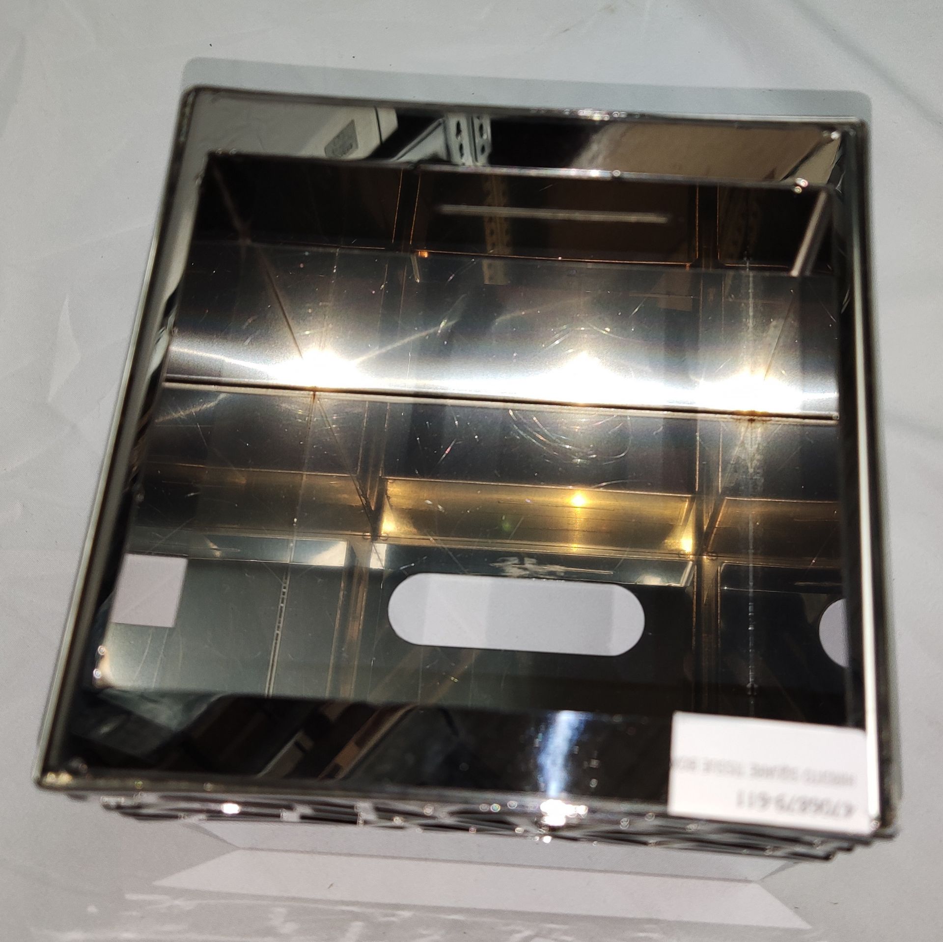 1 x VILLARI Hiroito Square Tissue Box - Chrome Plated - Boxed - Original RRP £529 - Ref: 6125321/ - Image 7 of 17