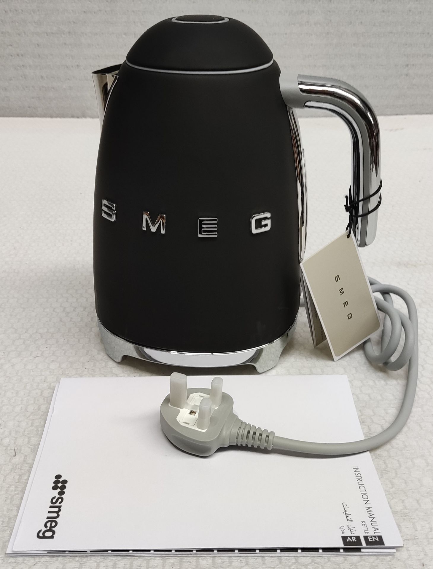 1 x SMEG Matte Black Cordless 1.7L 50's Style Kettle - Boxed - Klf03Blmuk - Original RRP £189 - Ref: - Image 2 of 12