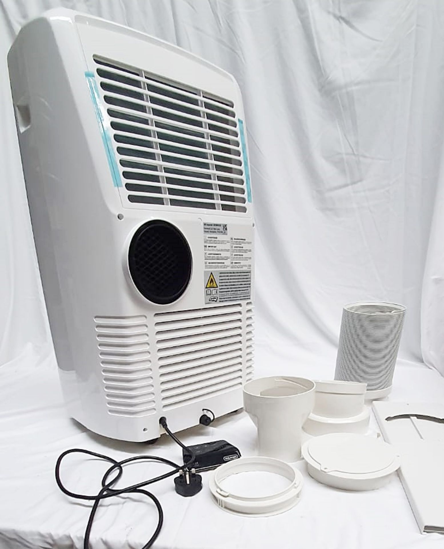 1 x DELONGHI 'Pinguino' PAC EX130 CST Smart Air Conditioner 13000 Btu - Boxed - Original RRP £999.00 - Image 3 of 12