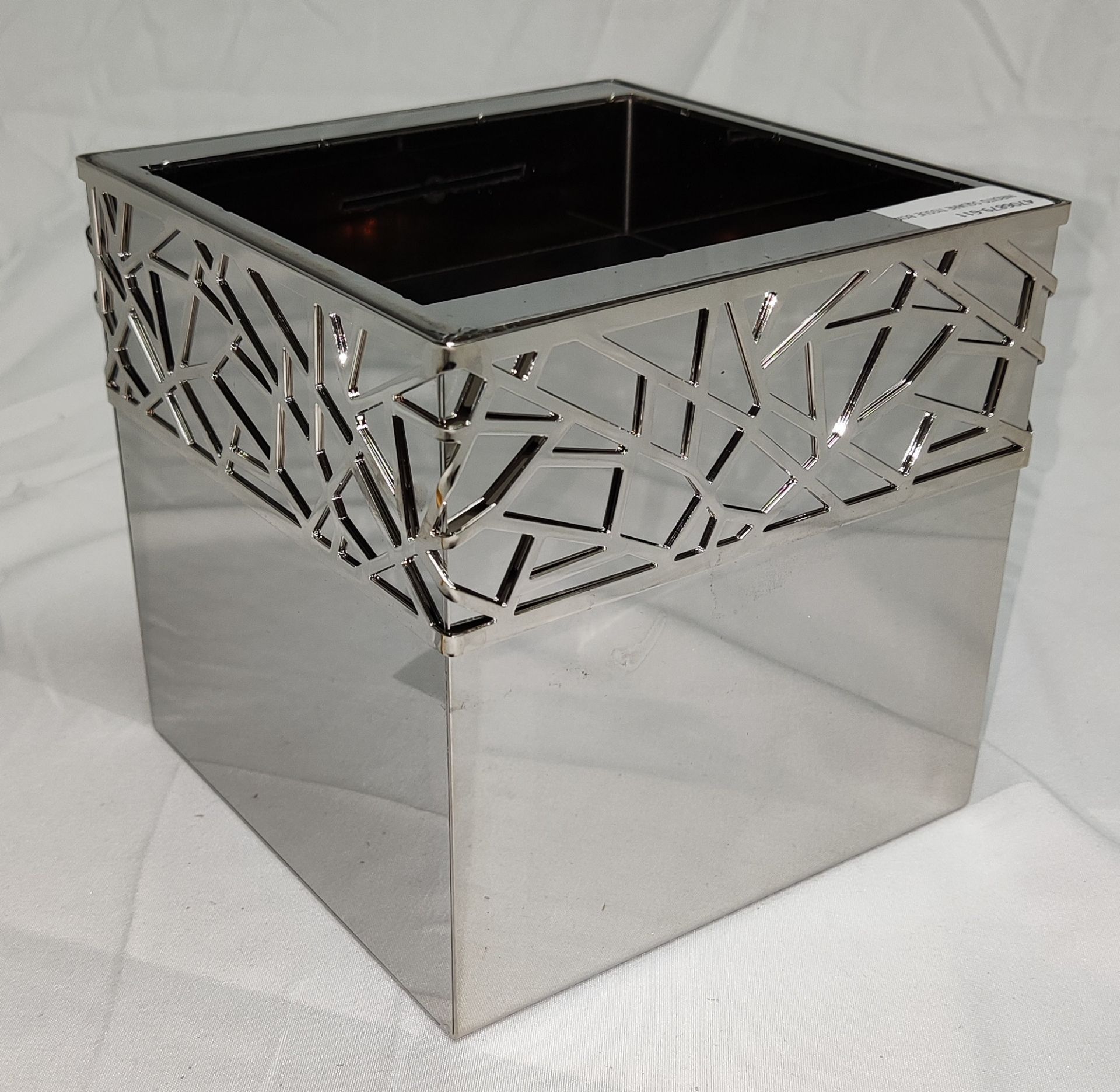 1 x VILLARI Hiroito Square Tissue Box - Chrome Plated - Boxed - Original RRP £529 - Ref: 6125321/ - Image 4 of 17