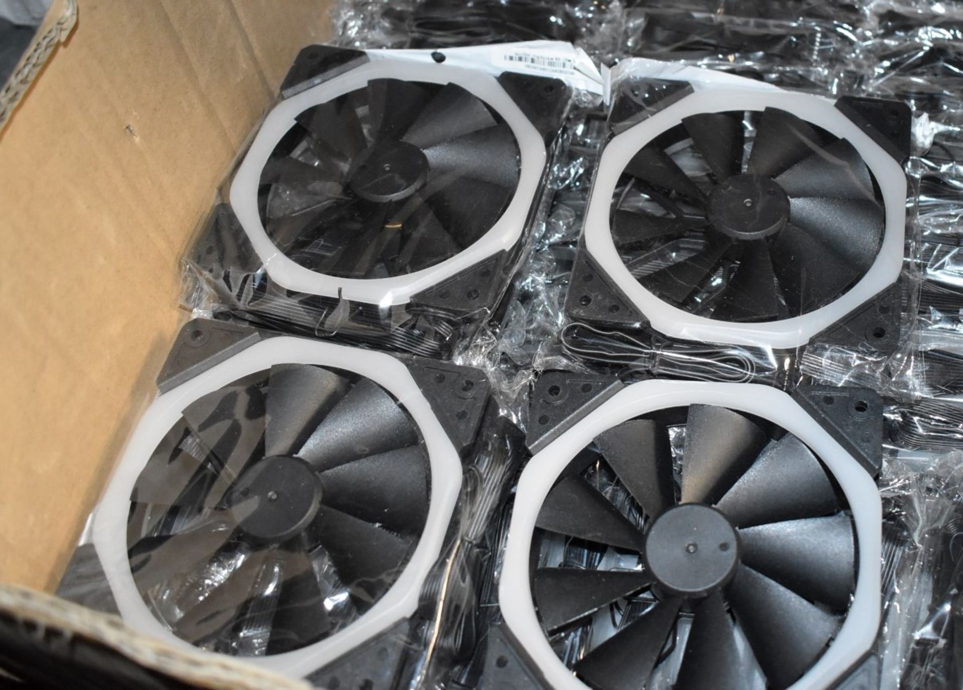 6 x Halo PC Gaming Case 120mm Cooling Fans - Dual-Ring, RGB LED, Hydro Bearing, 9 Blade Fan - Image 2 of 5