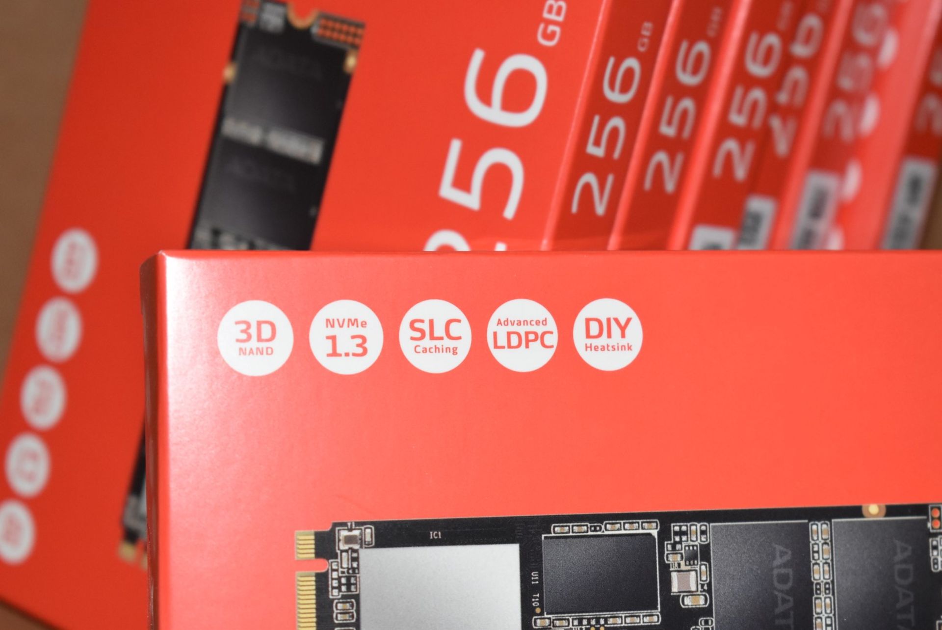 1 x Adata XPG SX8200 Pro 256GB M.2 SSD PCIe Gen3x4 Internal Solid State Drive - New Boxed Stock - Image 2 of 3