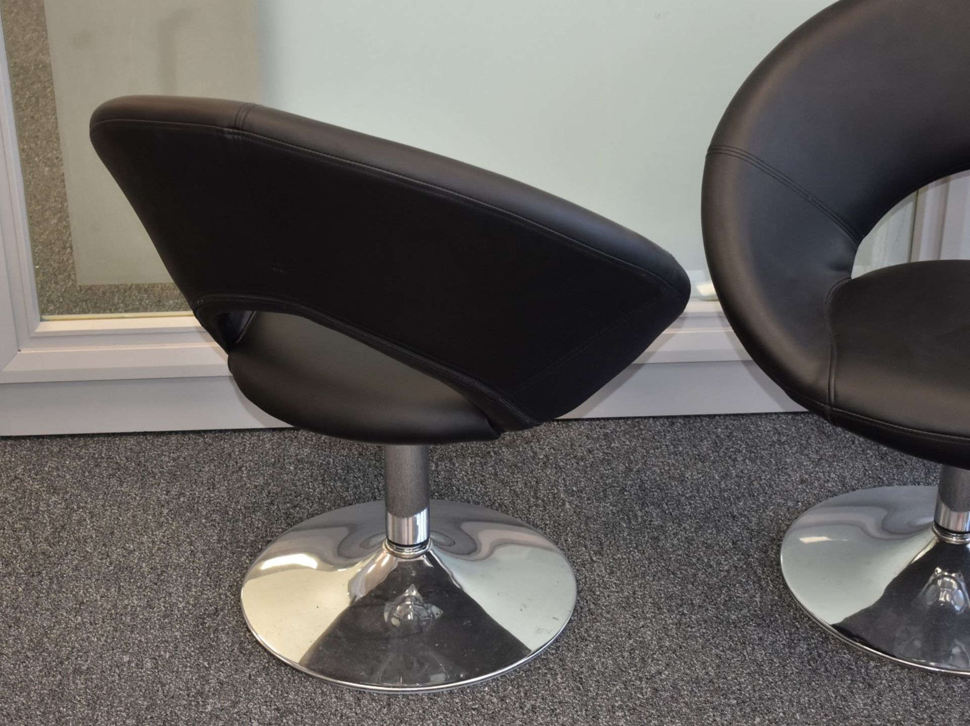 1 x Swivel Tub Chair With Black Faux Leather Upholstery and Chrome Base - 75 cms Wide - Image 5 of 5