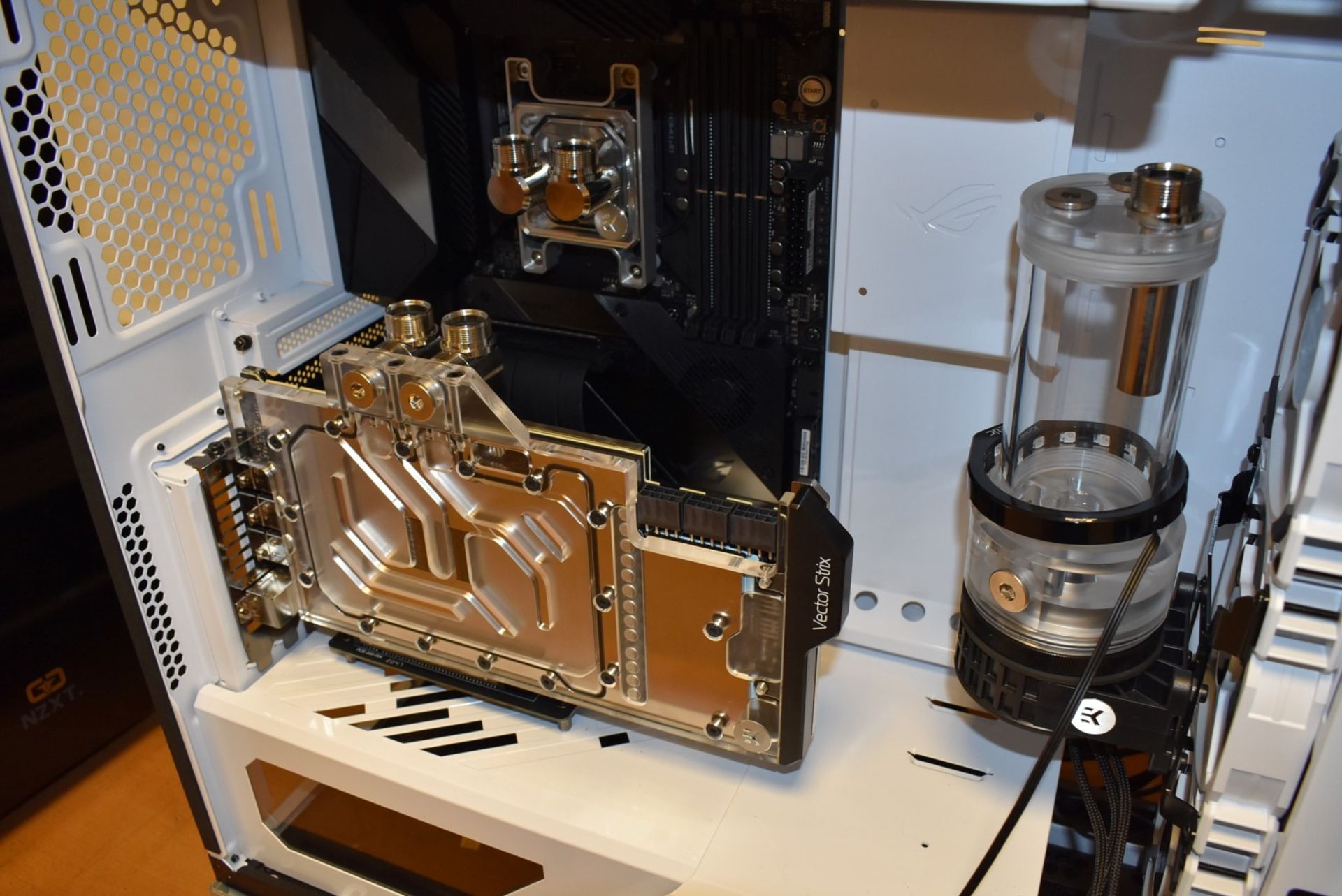 1 x Unfinished Gaming PC Featuring a Ryzen 9 5900X AM4 Processor, ASUS ROG Crosshair and RTX3090 - Image 18 of 23