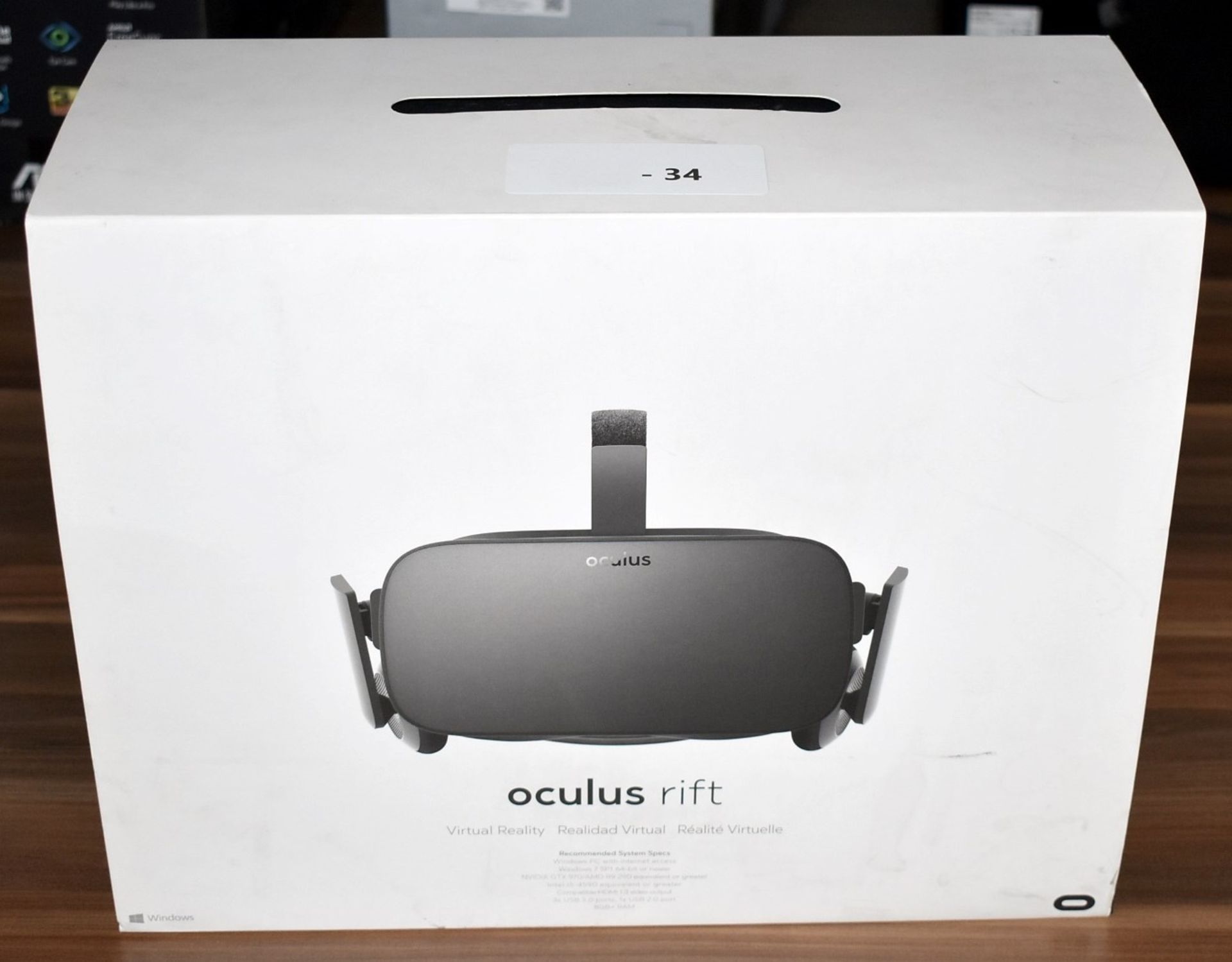 1 x Oculus Rift Virtual Reality Headset - Comes With Original Box, Xbox Controller and Accessories - Image 2 of 2