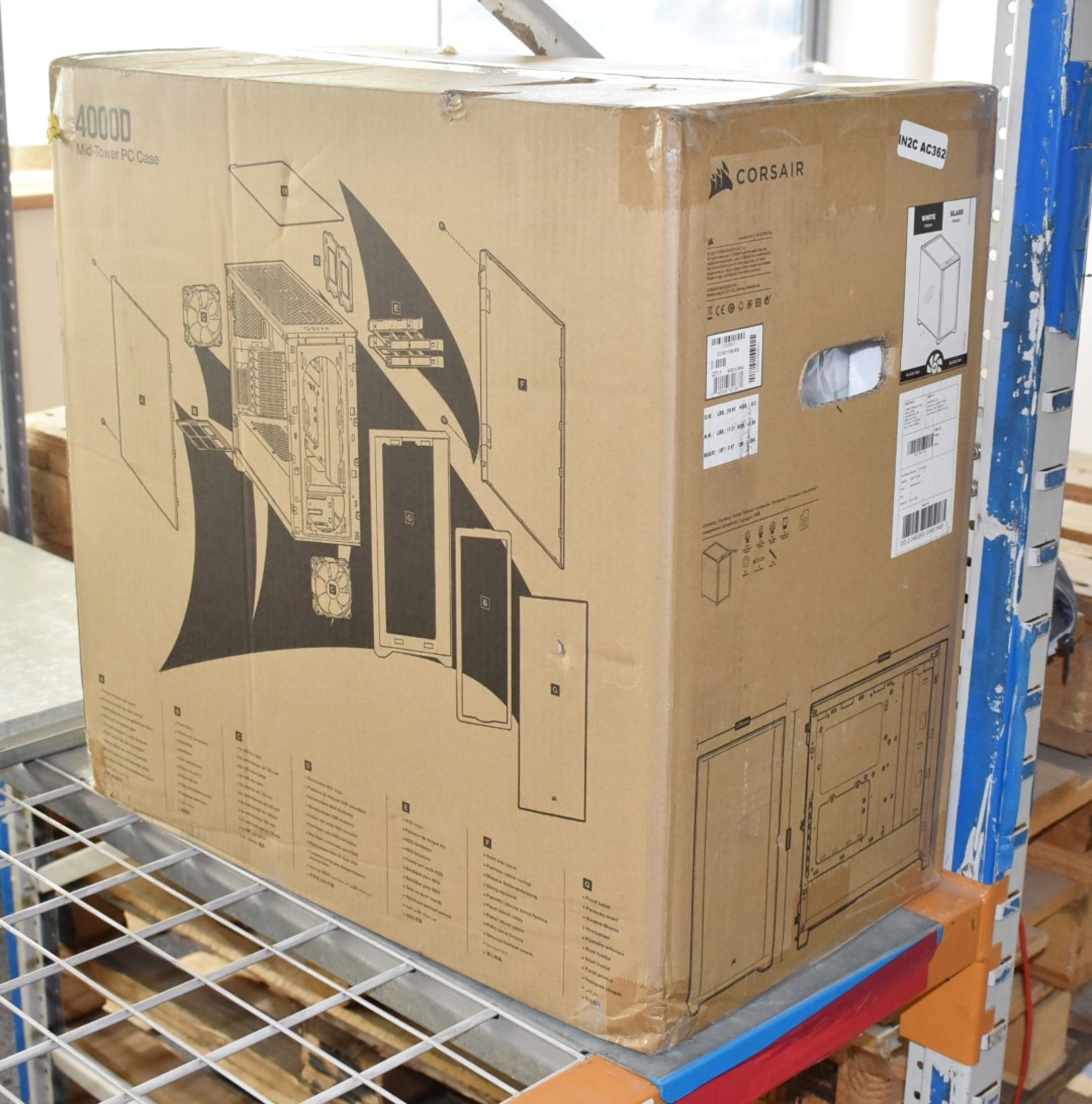 1 x Corsair 4000D Mid Tower PC Case With Tempered Glass Side Panel - New Boxed Stock - Image 4 of 5