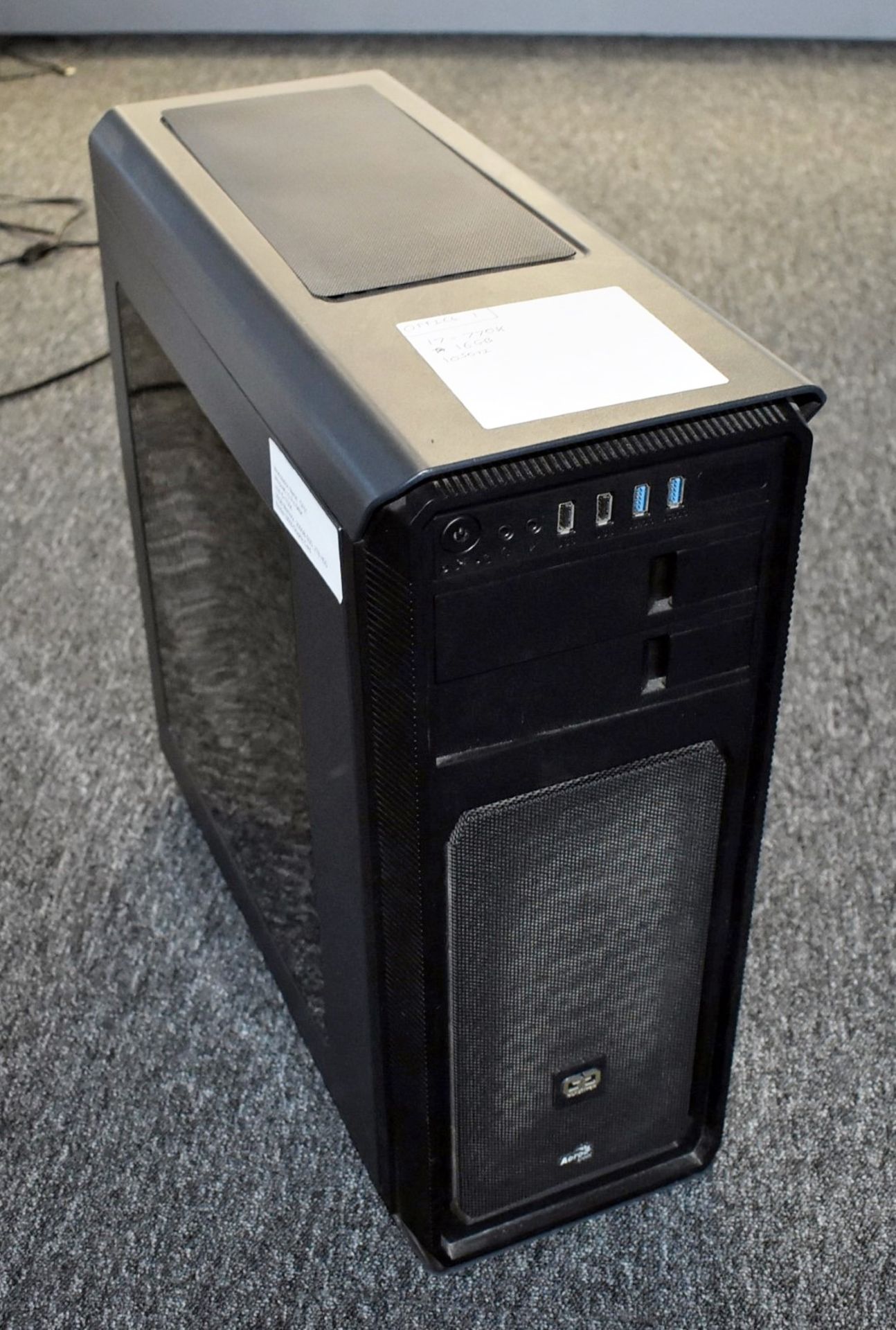 1 x Desktop Computer Featuring an Intel i7-7700k Processor, Asus USB 3.0 Motherboard, 16GB Corsair - Image 2 of 8