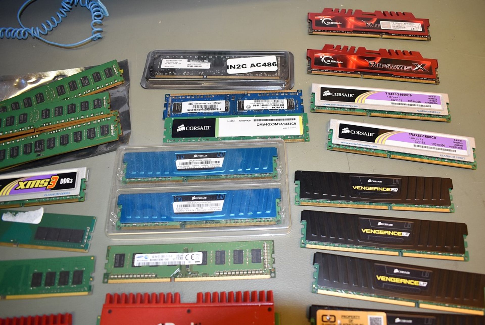 26 x Sticks of DDR3 Memory - Various Brands and Sizes - Ref: AC486 GFITL - CL646 - Location: - Image 3 of 5