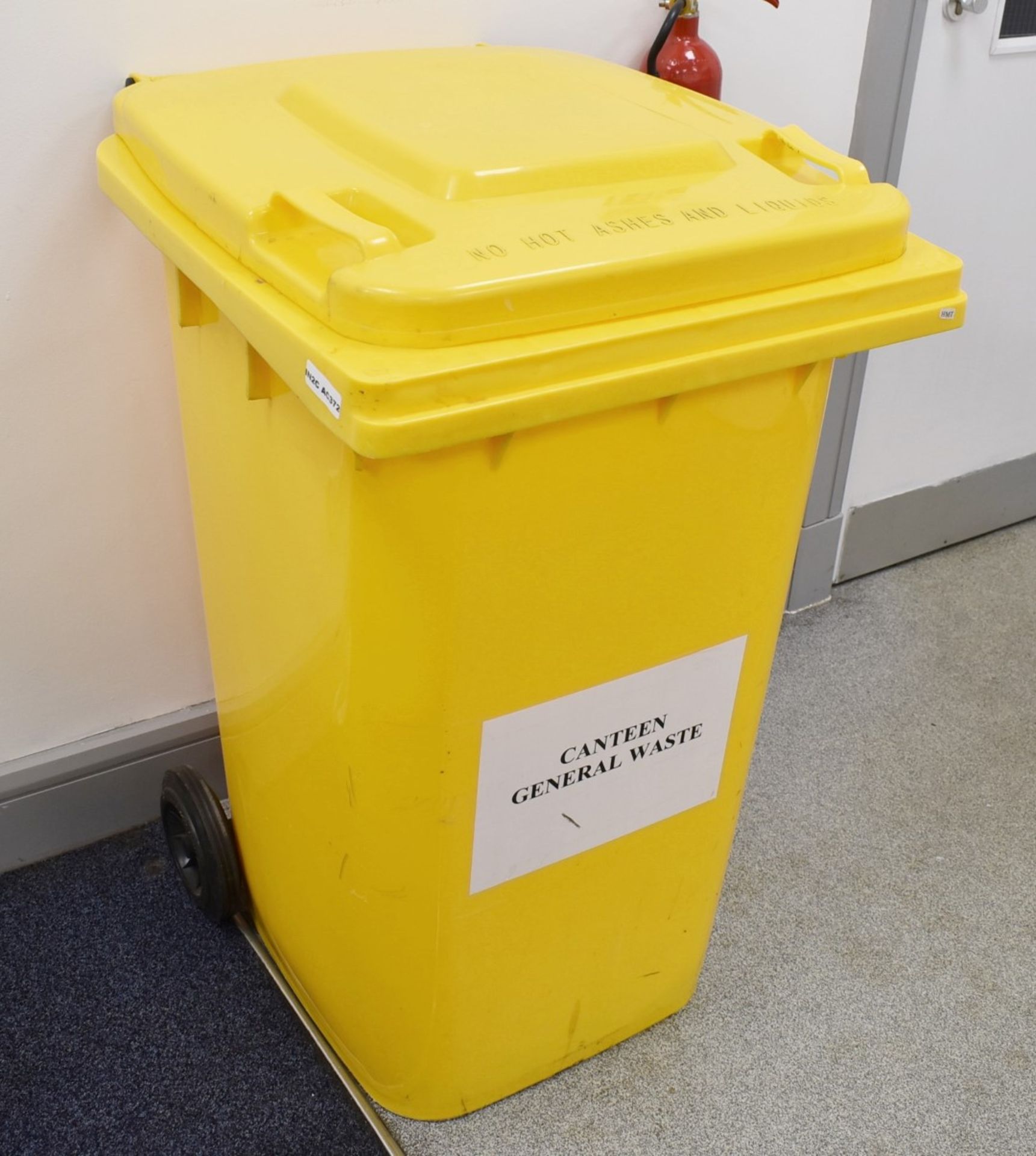 1 x Wheelie Waste Bin in Yellow - 240 Litre - Previously Used Indoors Only Good Clean Condition - Image 2 of 4