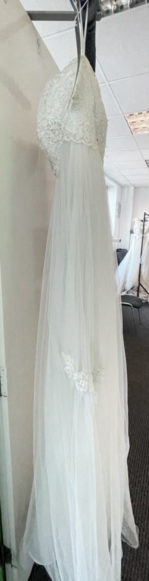 1 x MARIA SOTIRIOU 'Hyri' Stunning Silk Strapless Designer Wedding Dress Bridal Gown In Lace - - Image 10 of 12