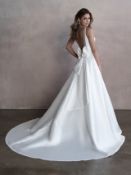 1 x ALLURE BRIDALS Sleeveless Designer Wedding Dress Bridal Gown - Style: 9813 - Size: UK 10 -