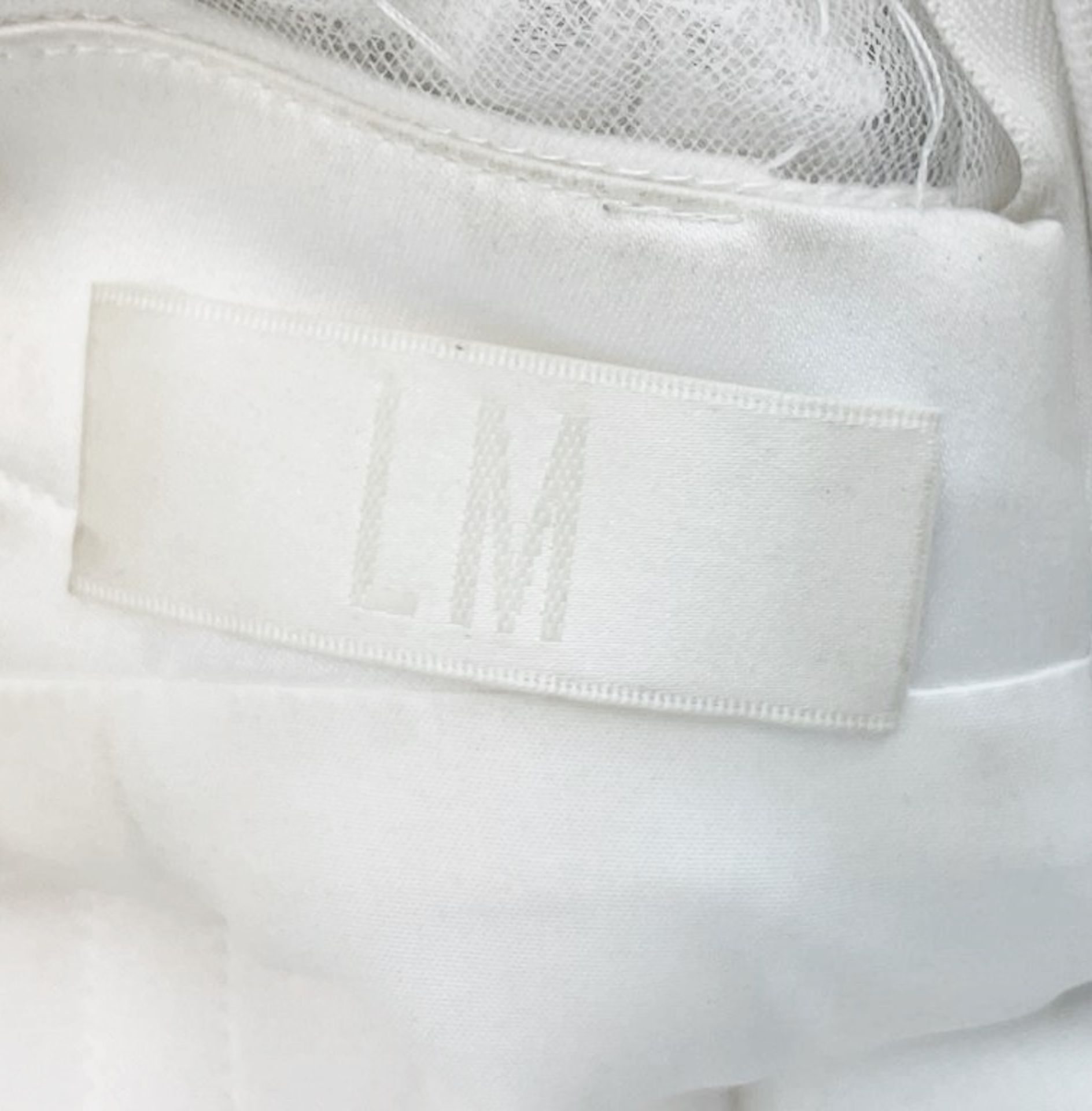 1 x LUSAN MANDONGUS 'Jamie' Designer Chantilly Lace Wedding Dress Bridal Gown, With Satin - Image 11 of 13