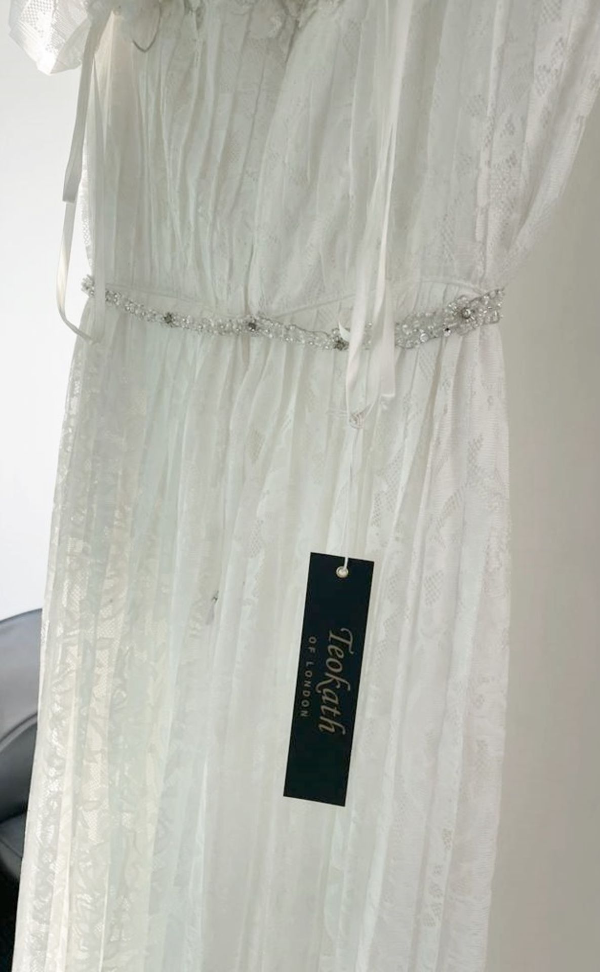 1 x DAVID FIELDEN Sposa Designer Wedding Dress Bridal Gown - Size: UK 14 - Original RRP £2,340 - Image 7 of 10