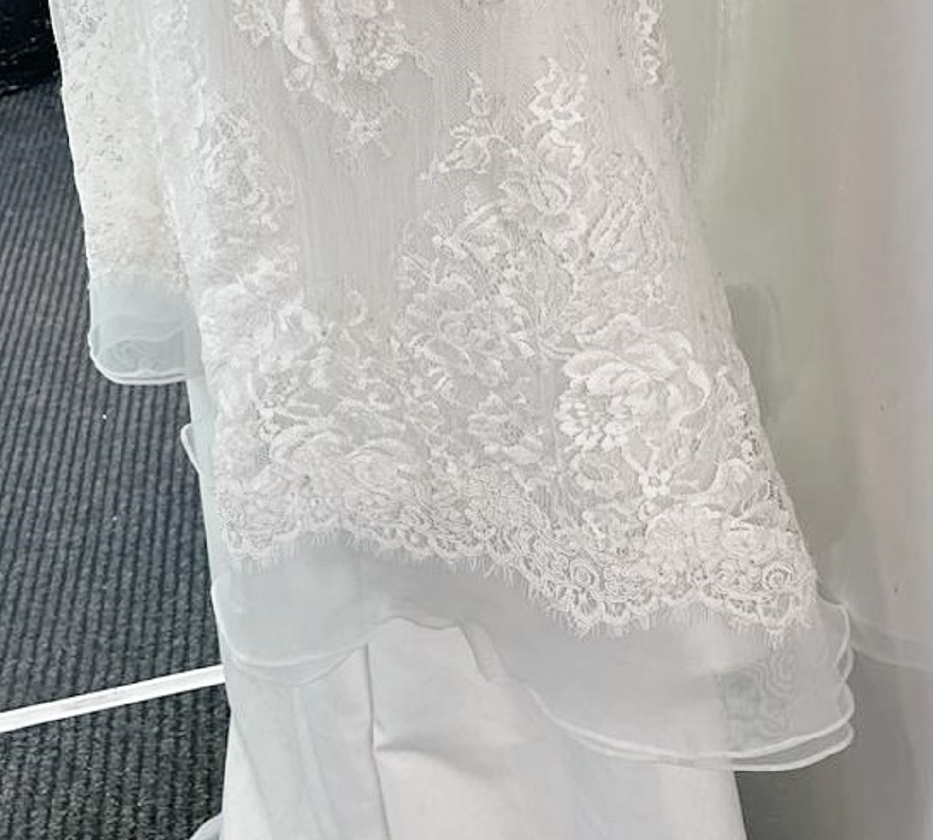 1 x ANNASUL Y 'Snow' Designer Wedding Dress Bridal Gown - Size: UK 12 - Original RRP £1,450 - Image 9 of 16