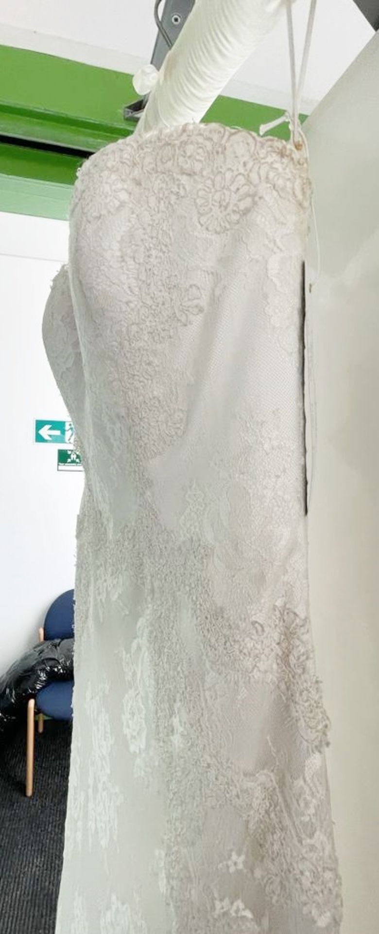 1 x ANNASUL Y 'Snow' Designer Wedding Dress Bridal Gown - Size: UK 12 - Original RRP £1,450 - Image 7 of 16