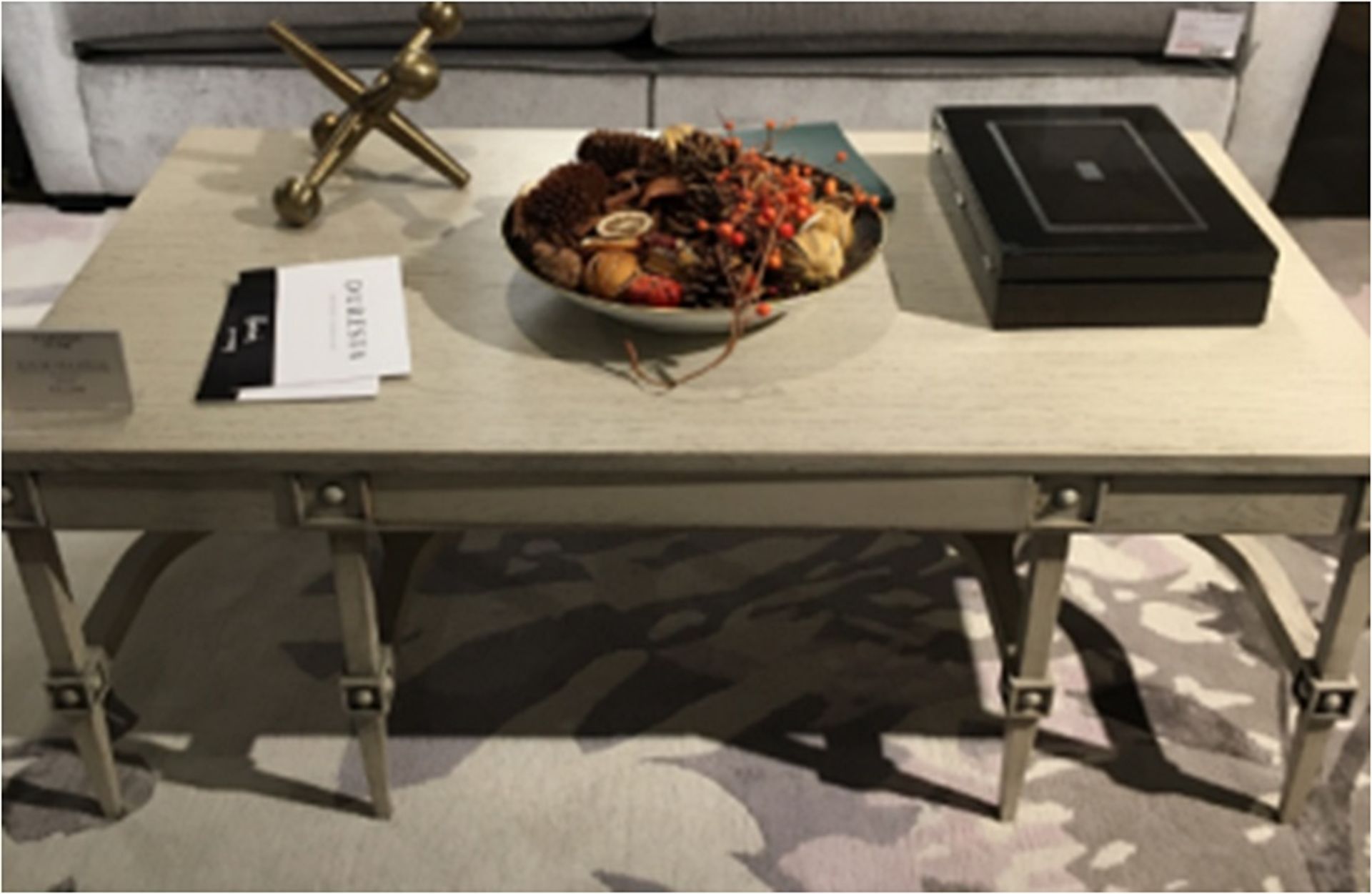 1 x JUSTIN VAN BREDA 'Rose' Georgian-Style Designer Coffee Table In Limed Grey Oak - Ex-Display Item - Image 2 of 18