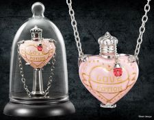 1 x HARRY POTTER Glass 'Love Potion' Pendant With Metal Adorments - Original Price £49.95 - Unused