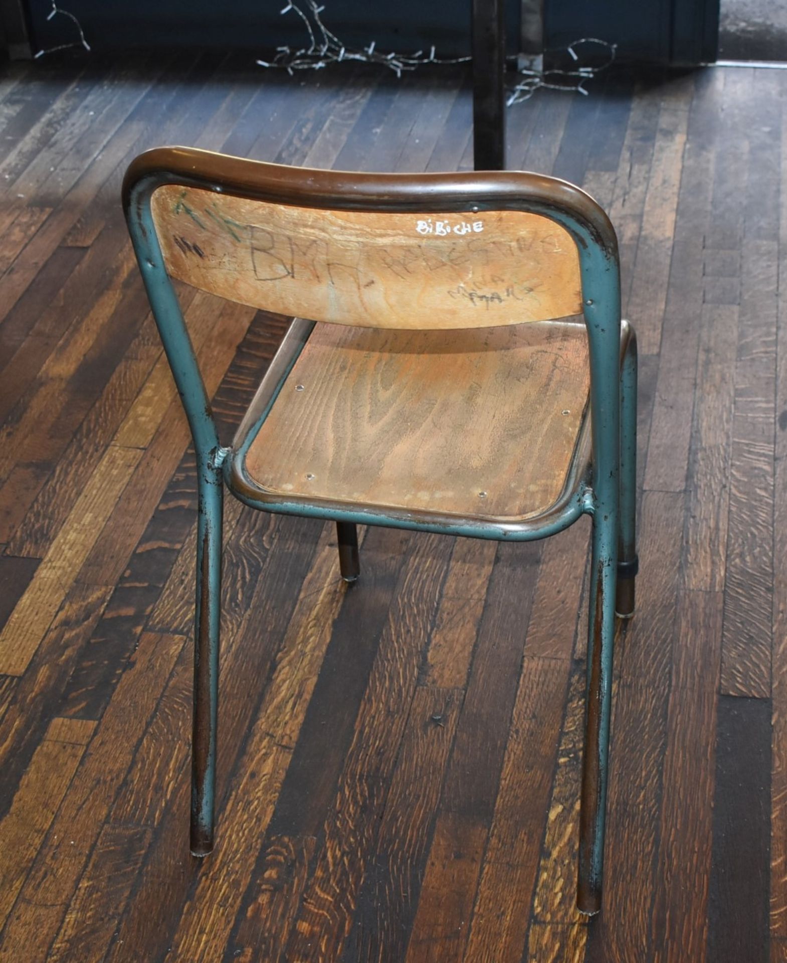 8 x Vintage Stackable School Chairs With Tubular Bent Steel Frames and Curved Plywood Seats - Image 6 of 8