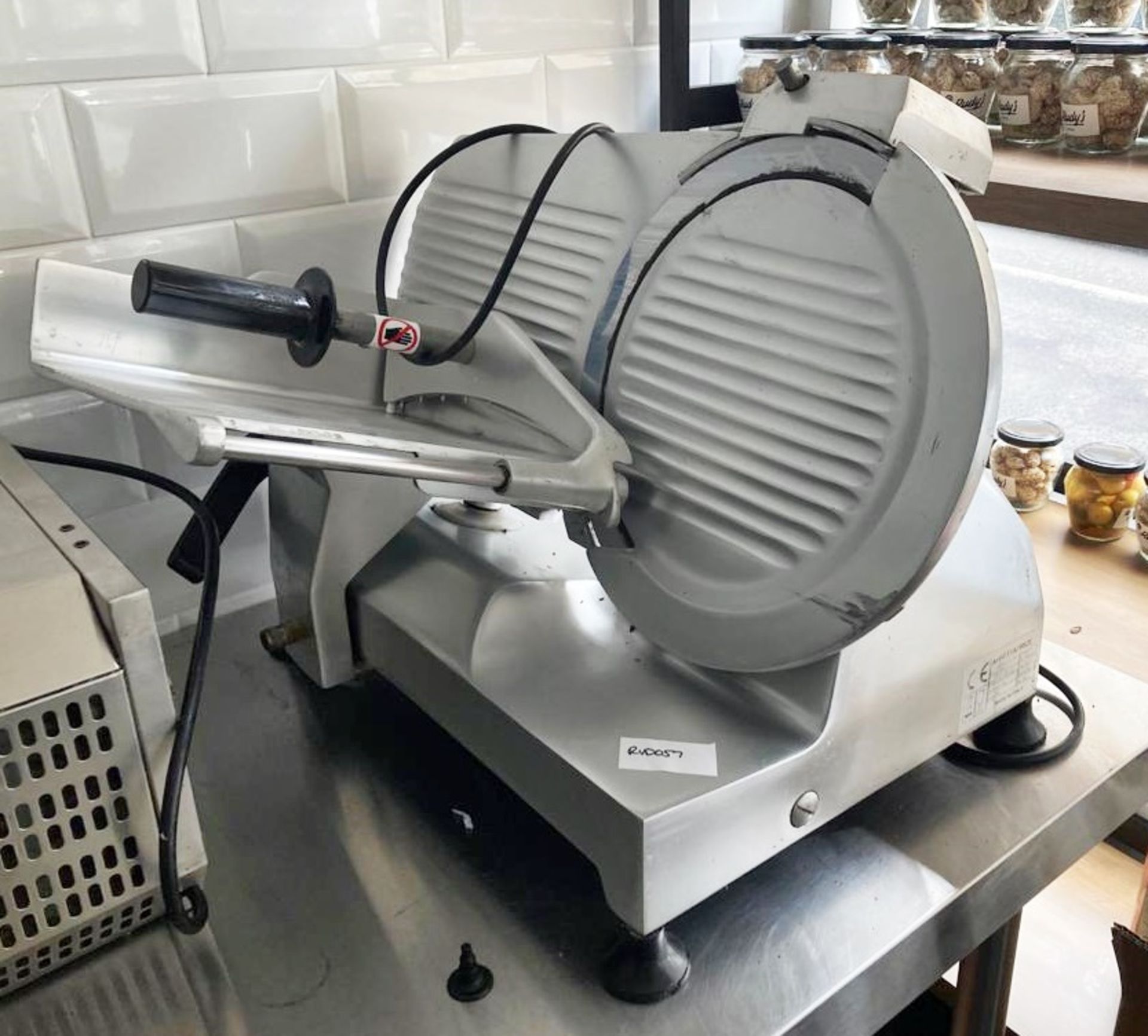 1 x Commercial 12 Inch Meat Slicer - 240v - Ref: RVD057 - CL850 - Location: Essex, RM19